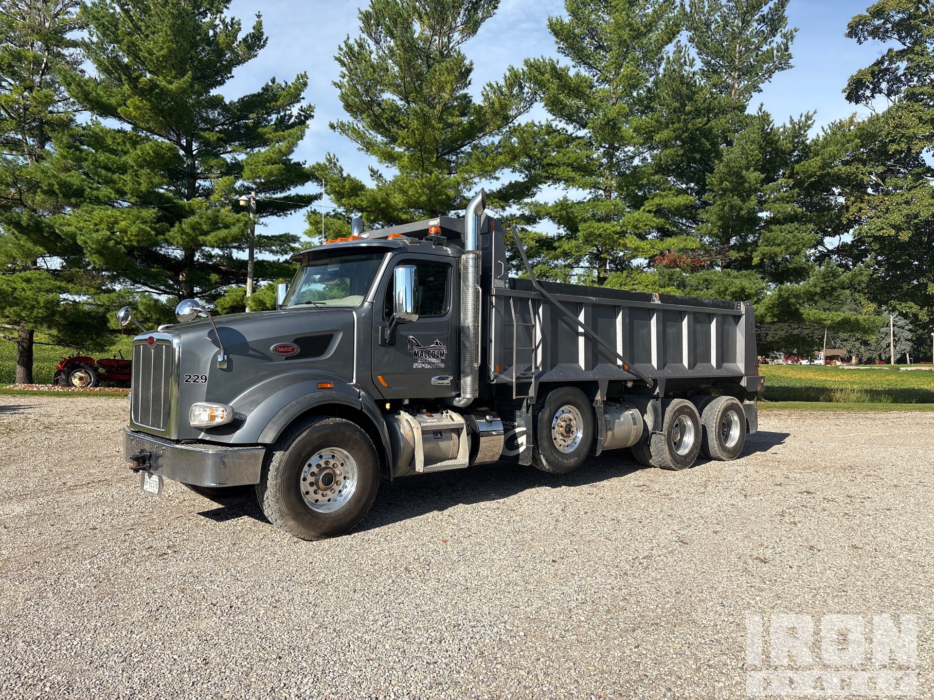 2022 Peterbilt 567