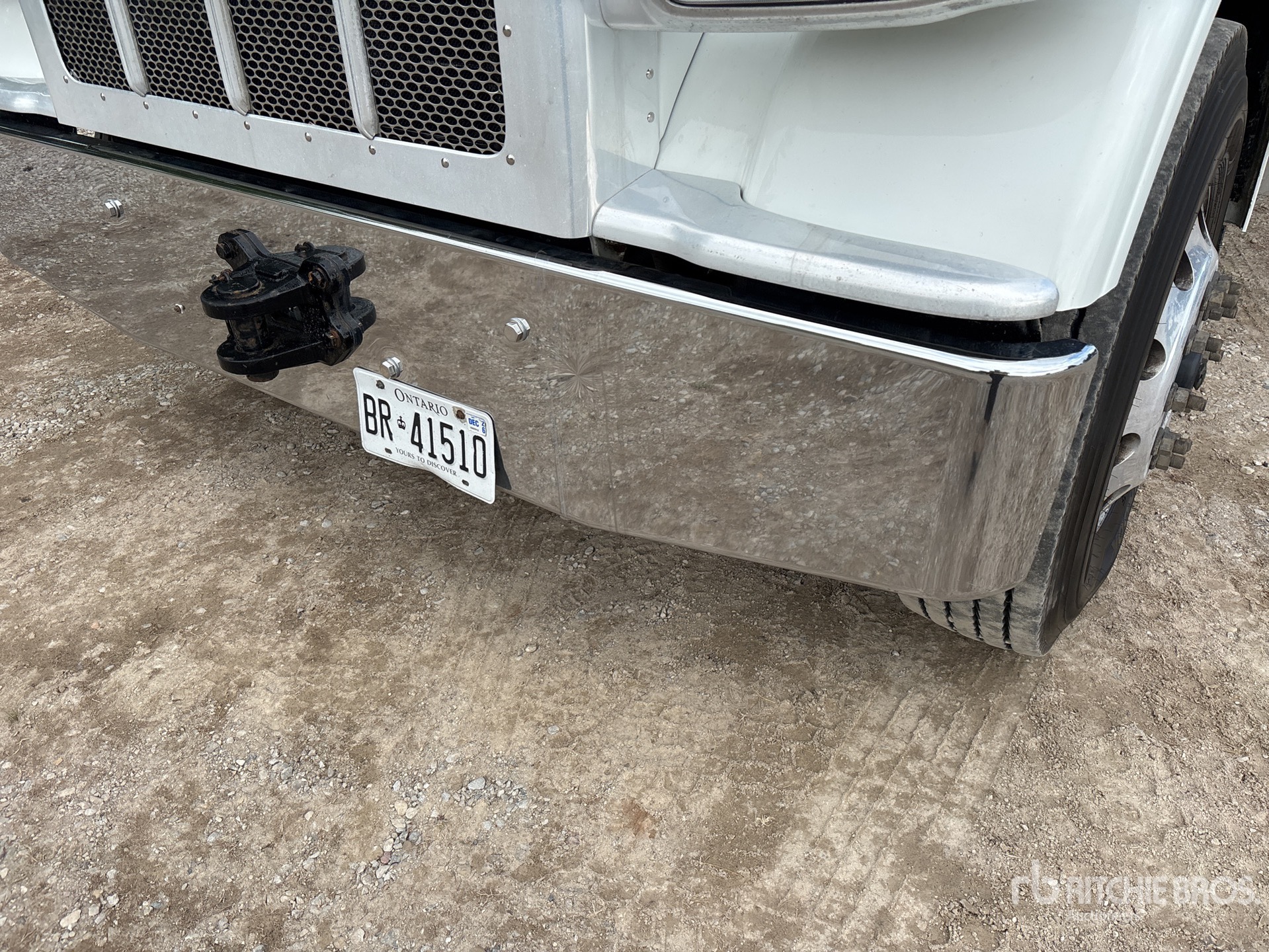 2023 Peterbilt 389