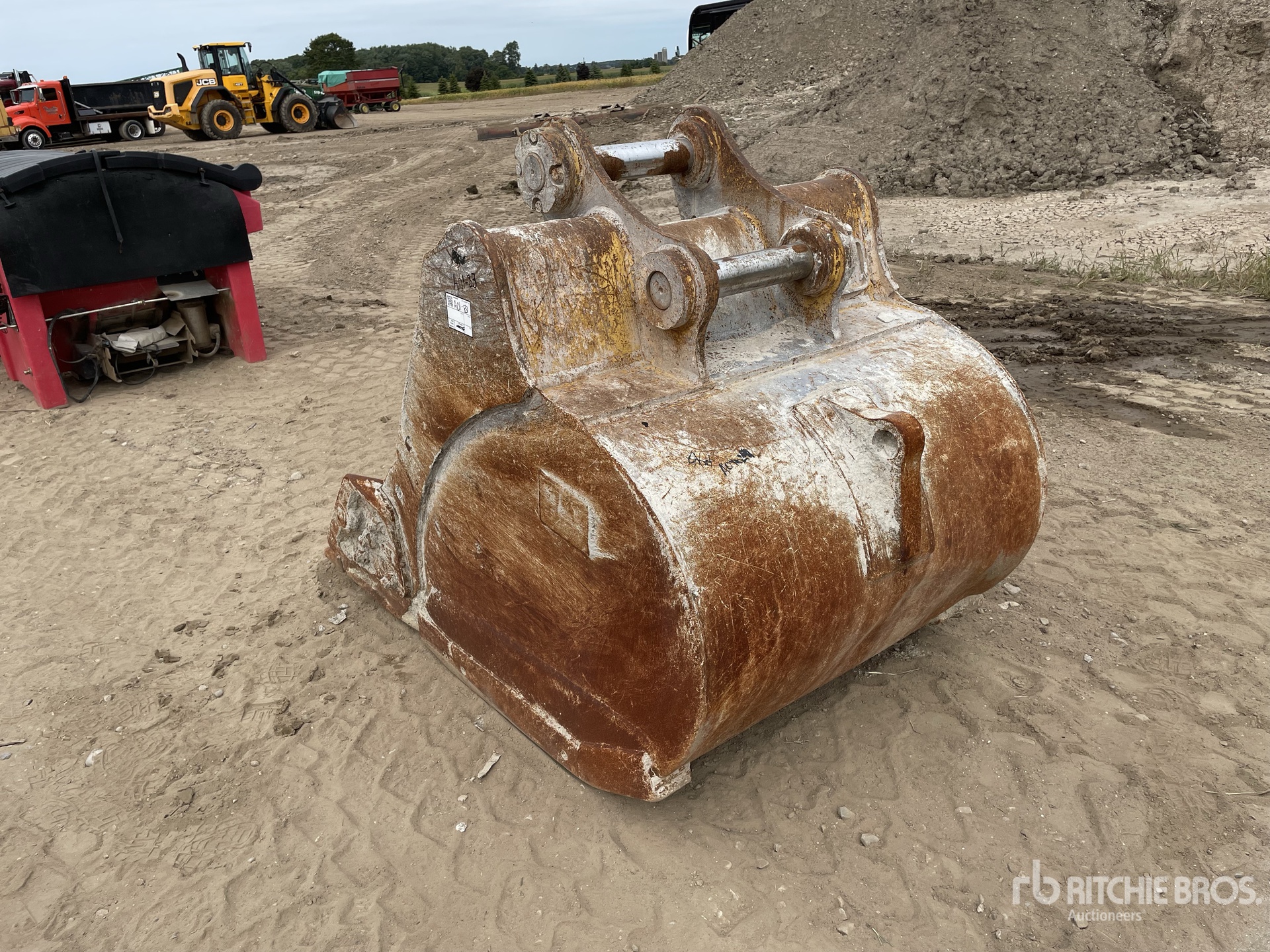 Caterpillar 44 IN - FITS CAT