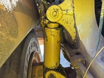 Chassis with Suspension Cylinders