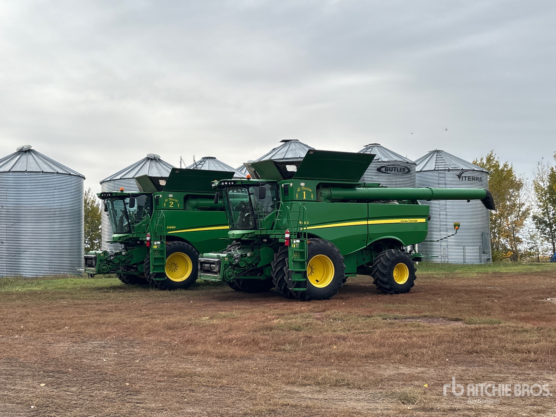 2014 John Deere S690