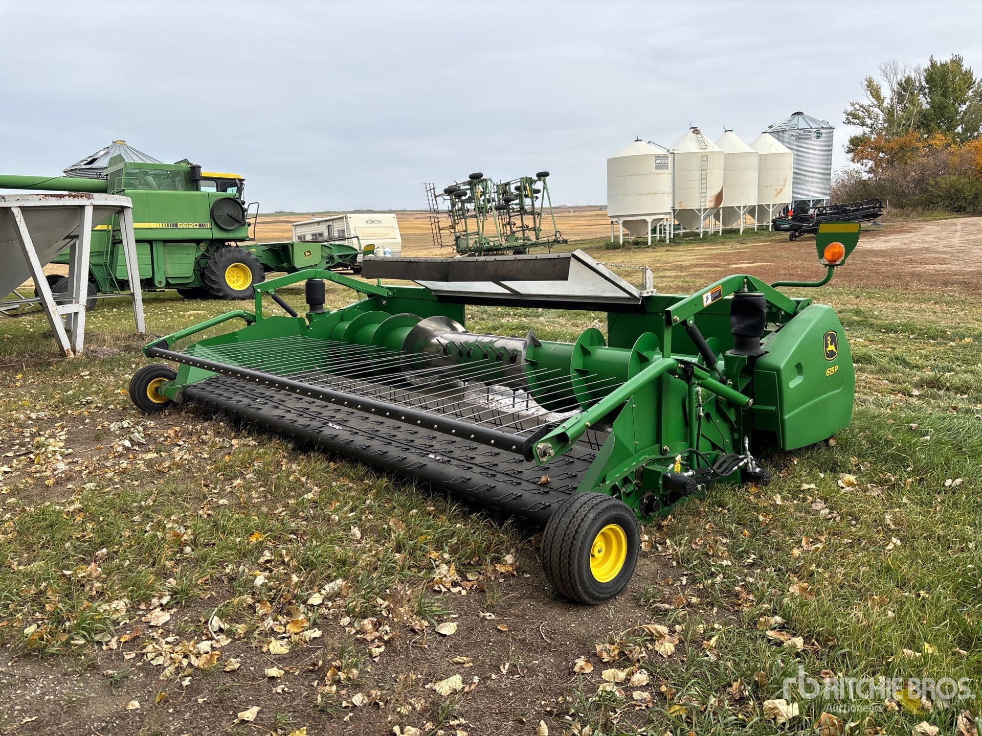 Photo of 2012 John Deere 615P
