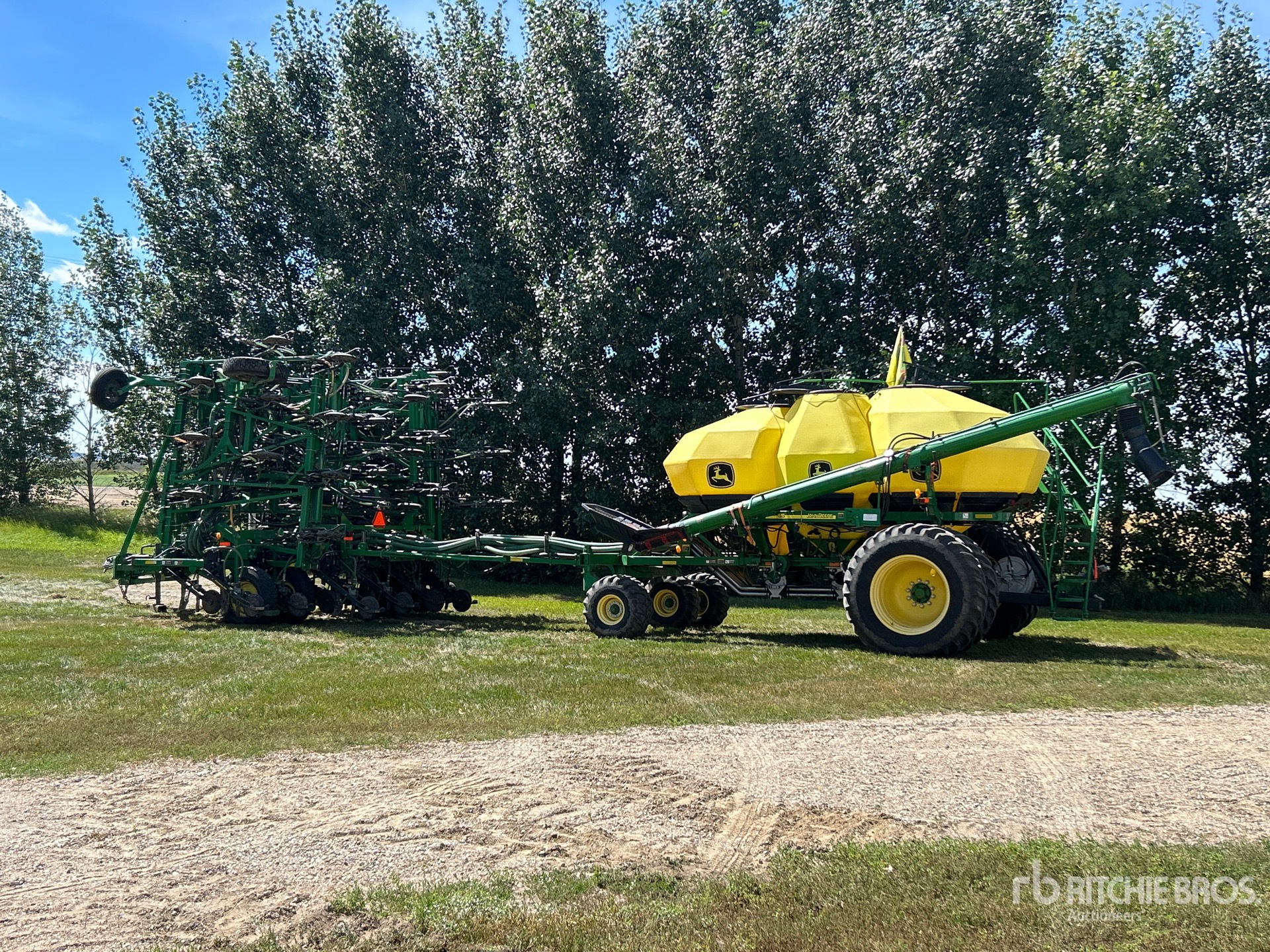 2012 John Deere 1870