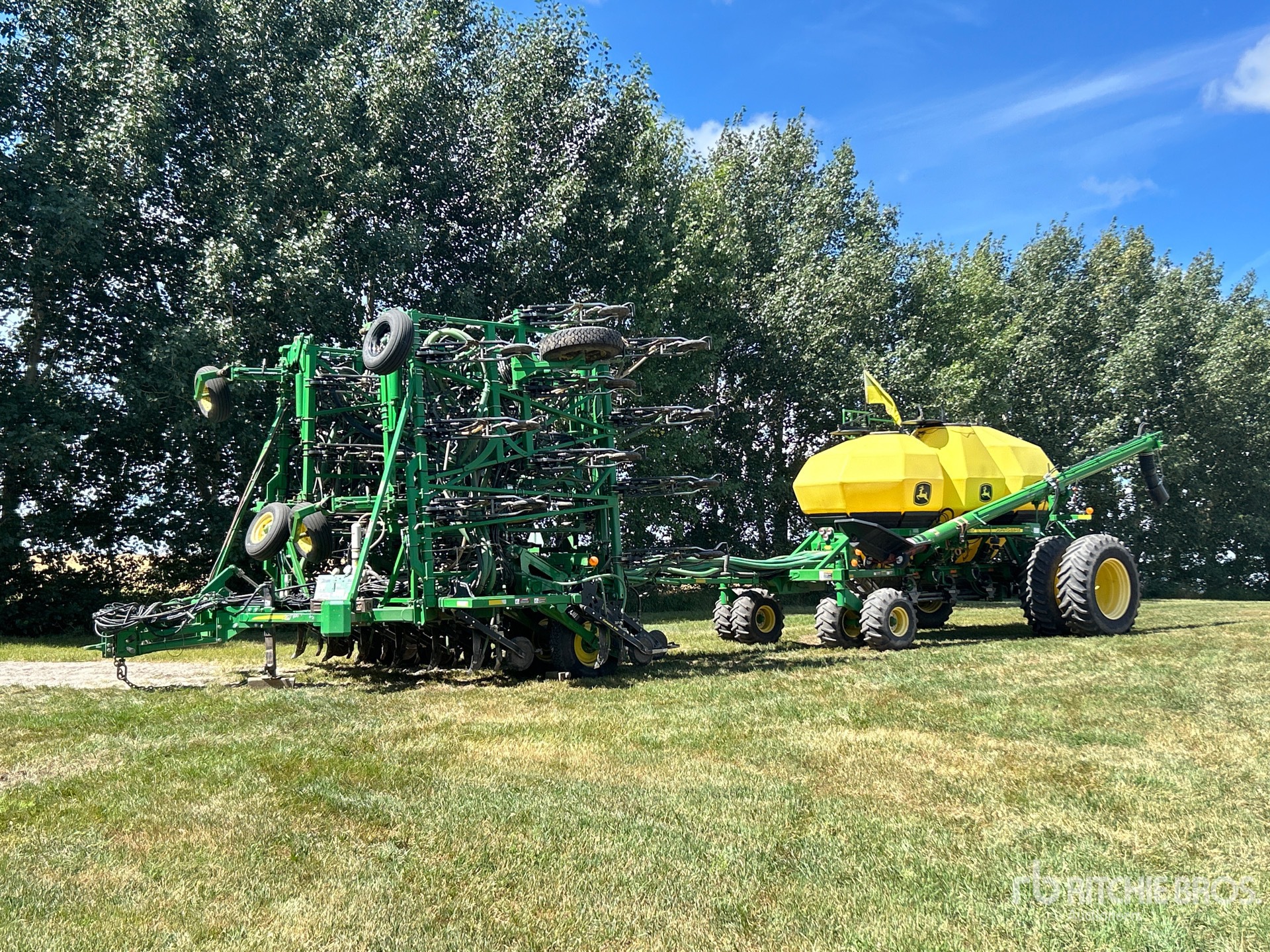2012 John Deere 1870