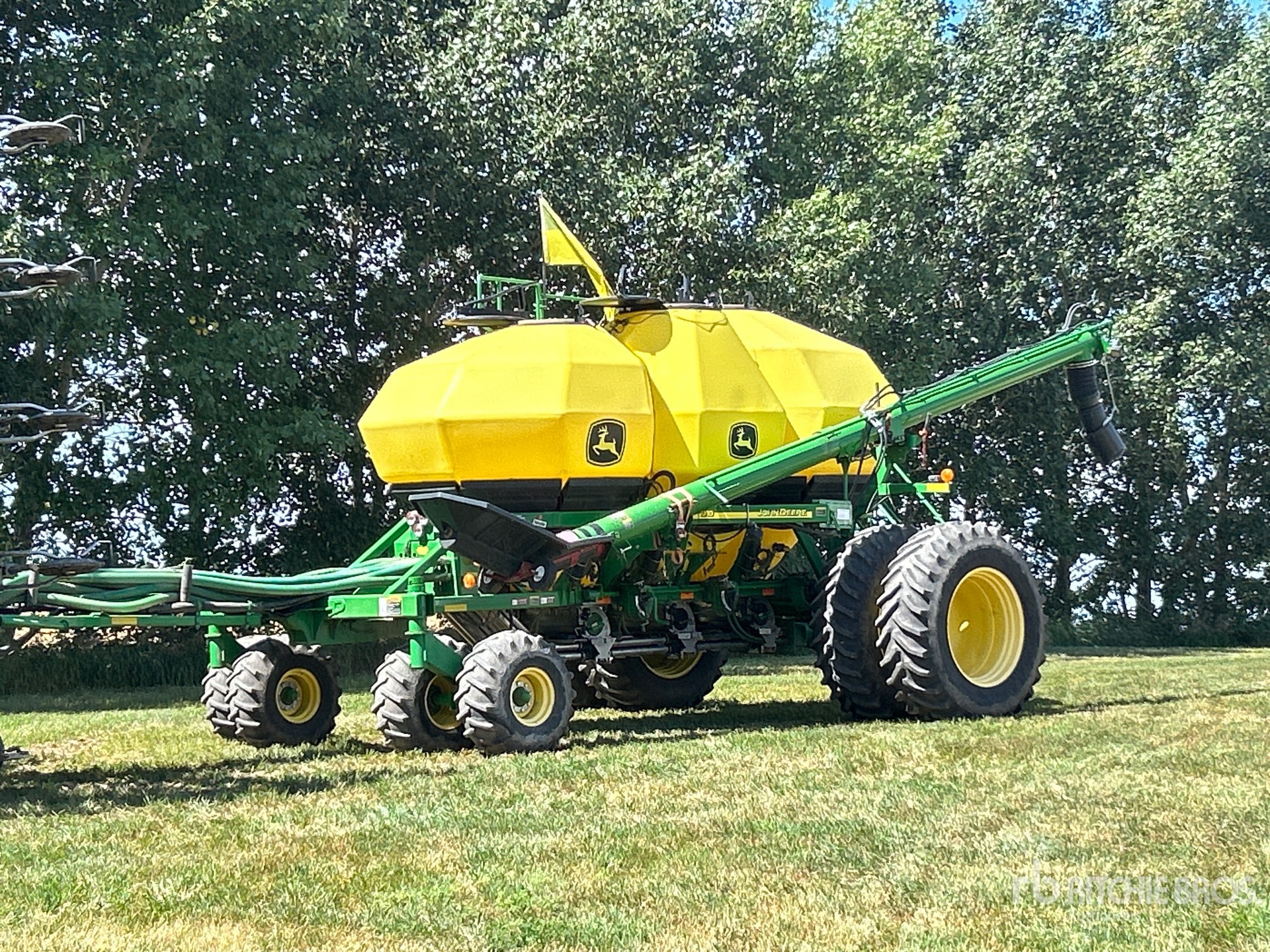 2012 John Deere 1870
