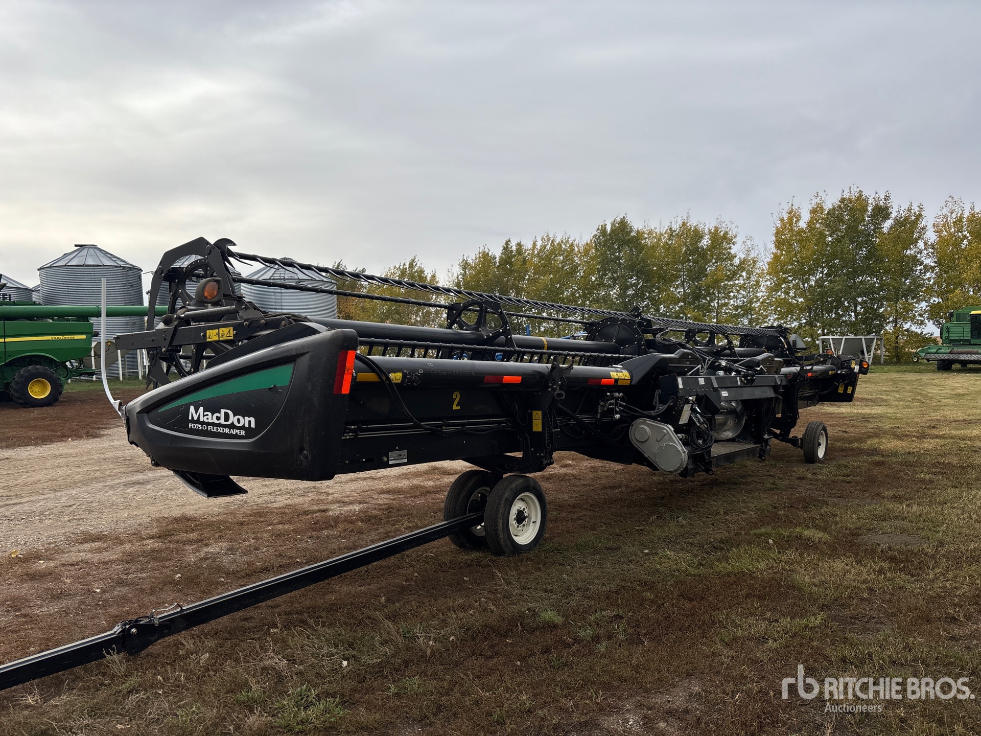 2016 Macdon FD75-D