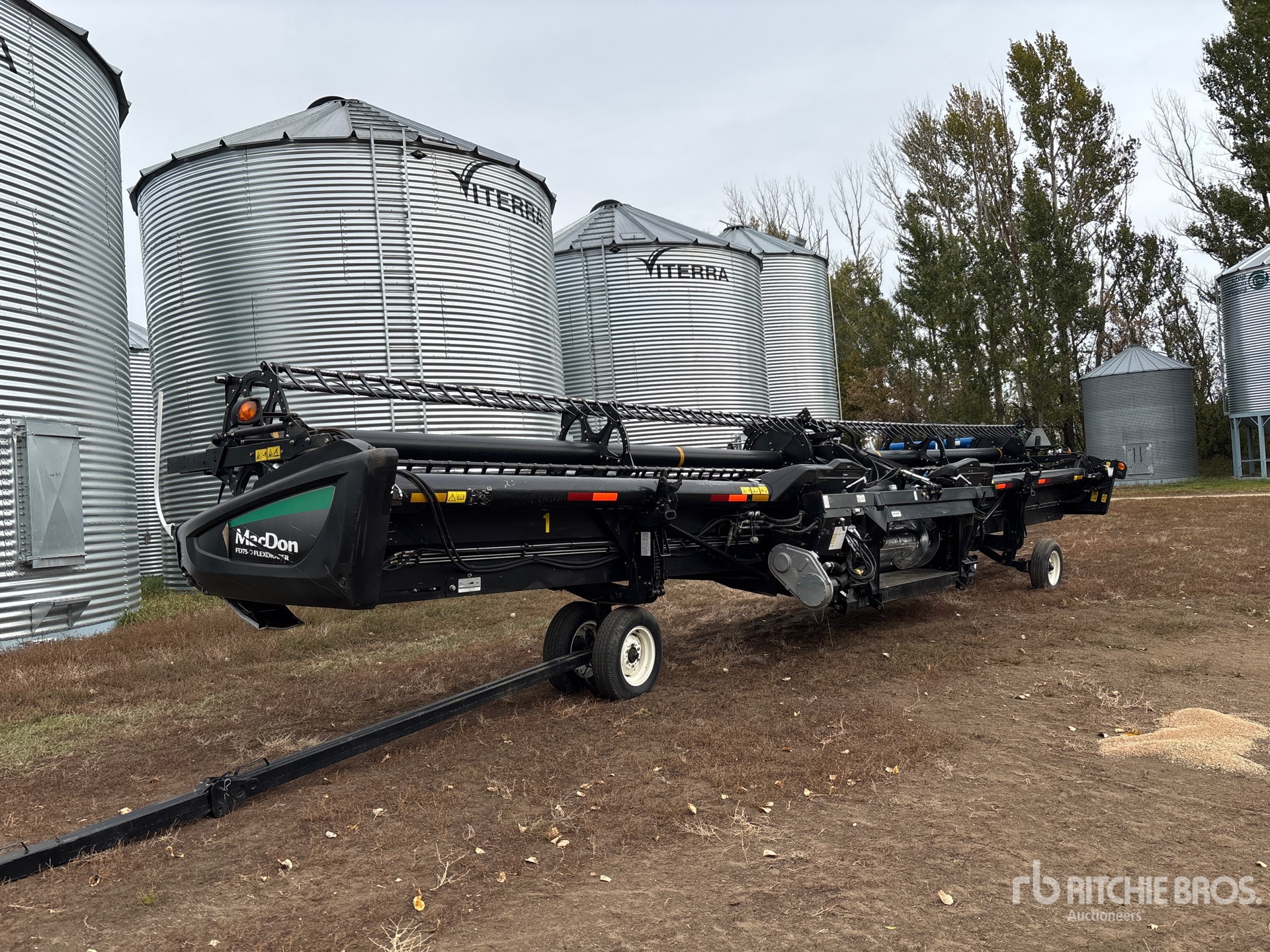 2016 Macdon FD75-D