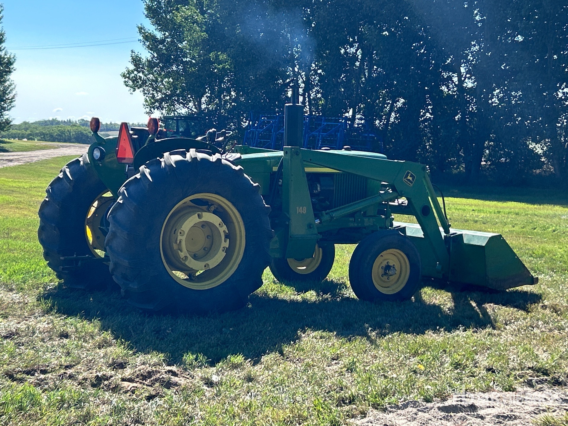 John Deere 2130