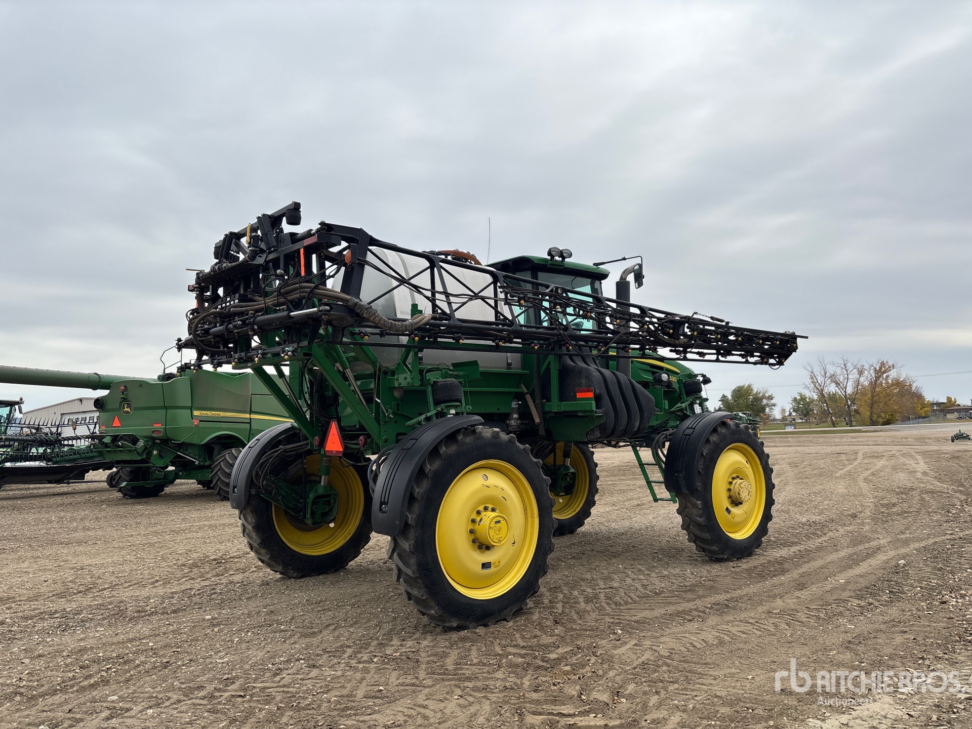 2010 John Deere 4830