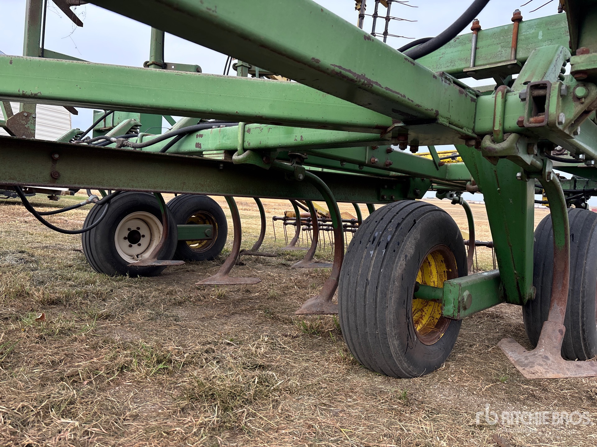 John Deere 1650