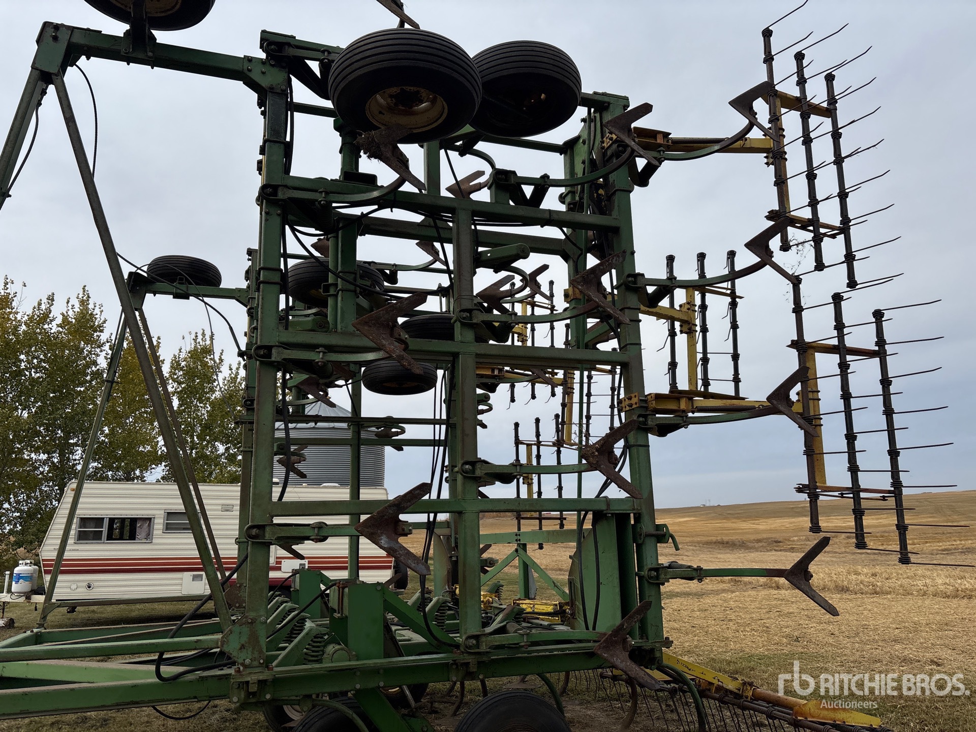 John Deere 1650