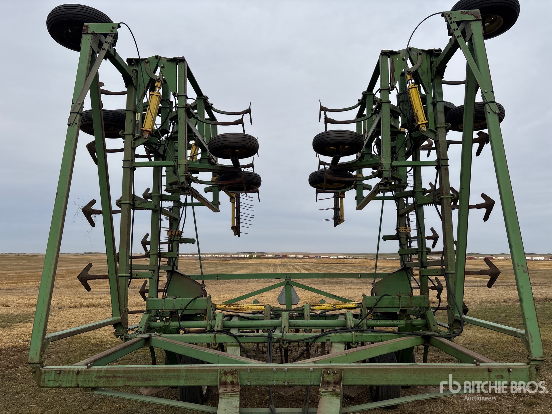 John Deere 1650