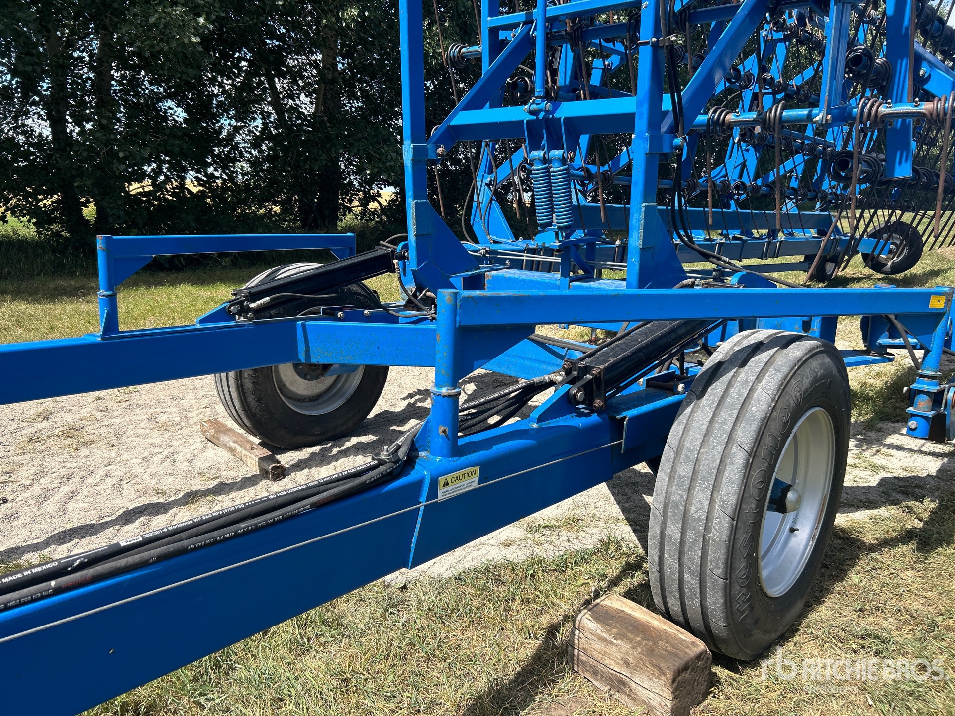 2011 Brandt COMMANDER 7000