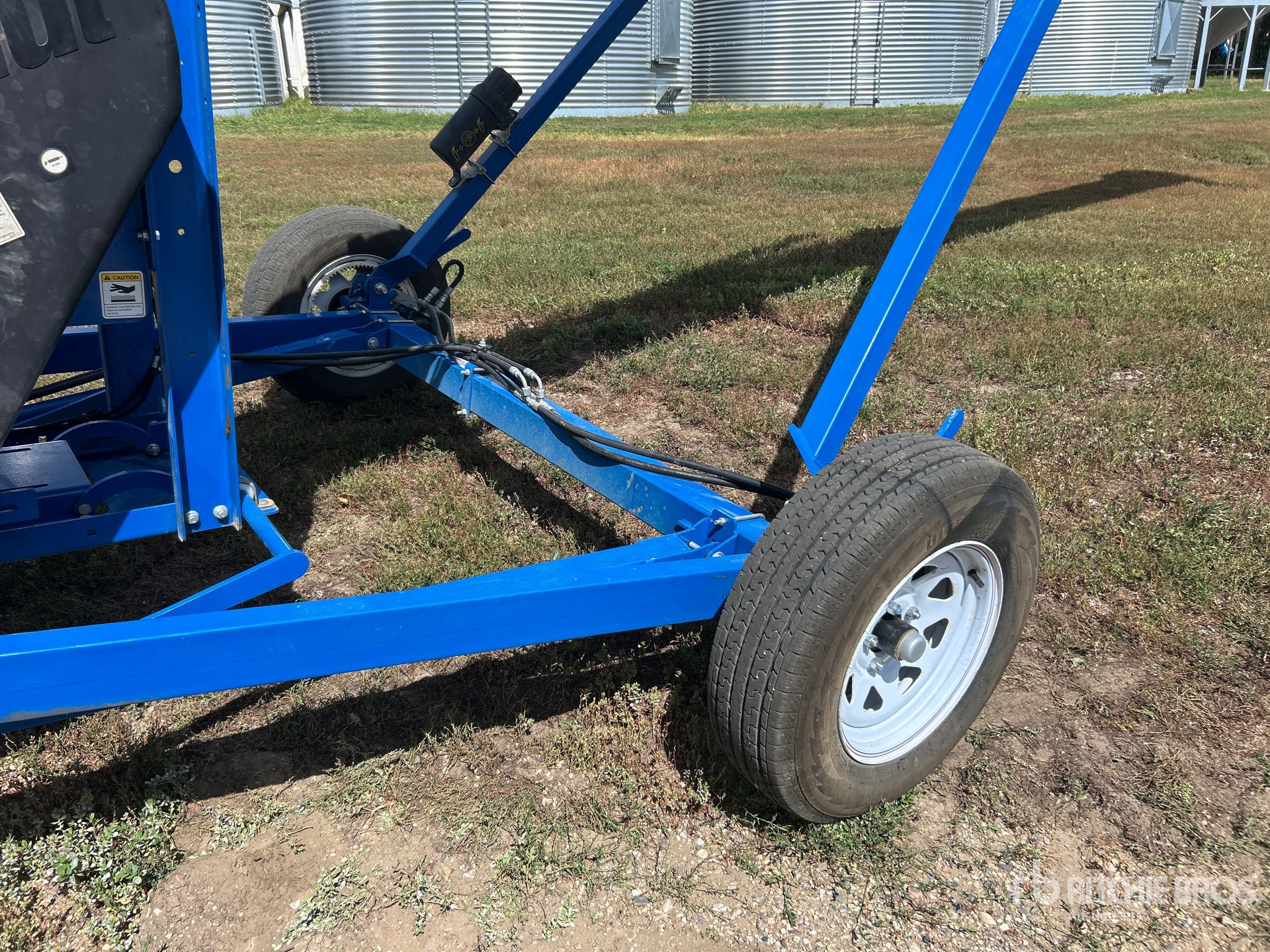 2022 Brandt 1552 LP