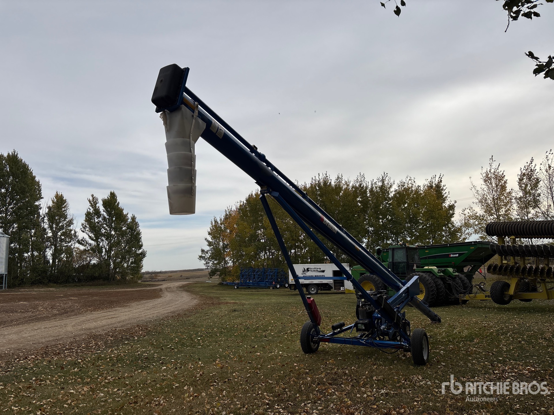 2021 Brandt 1042A
