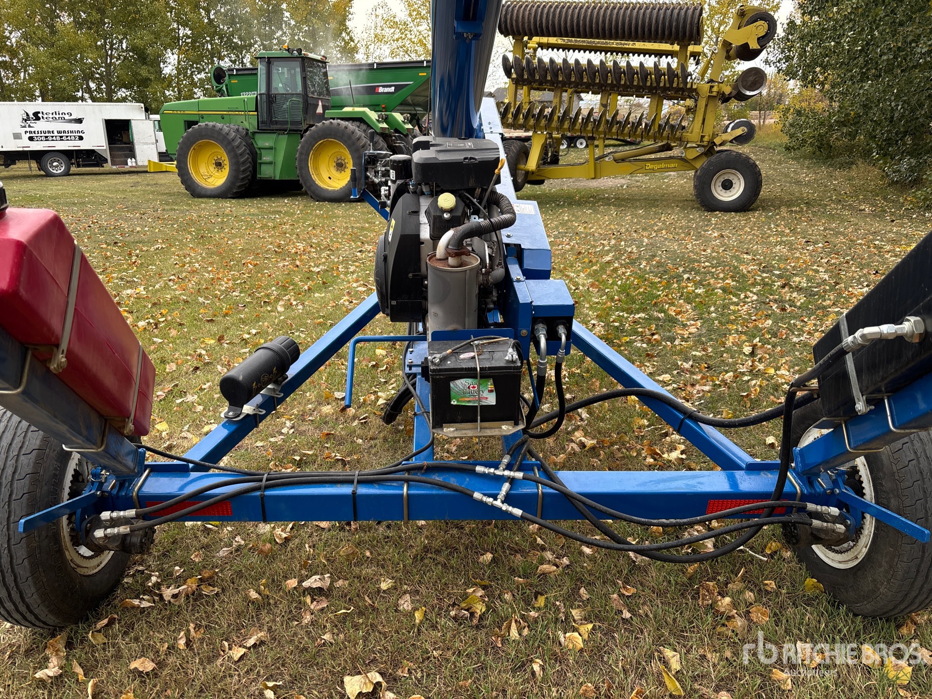 2021 Brandt 1042A