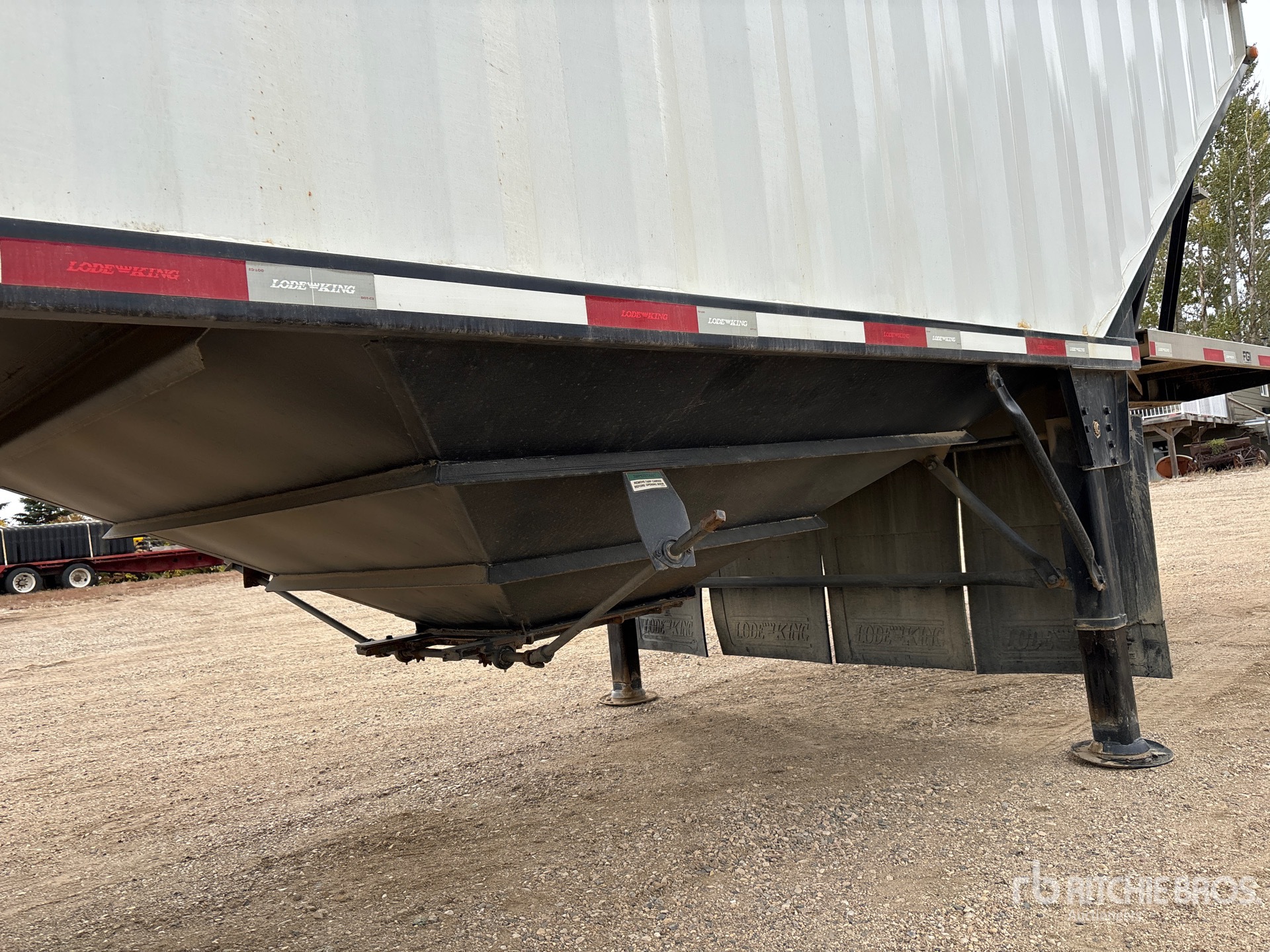 2016 Load King  45 FT TRI/A