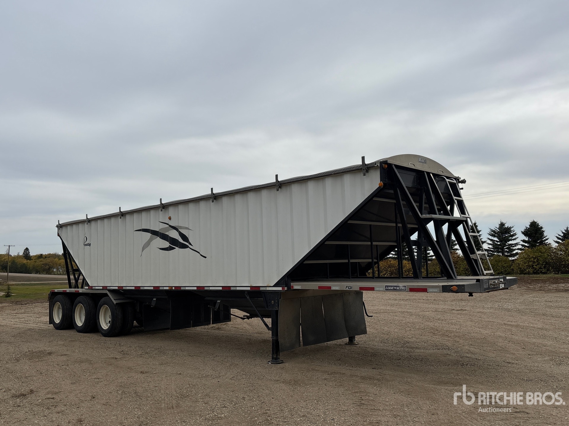 2016 Load King  45 FT TRI/A
