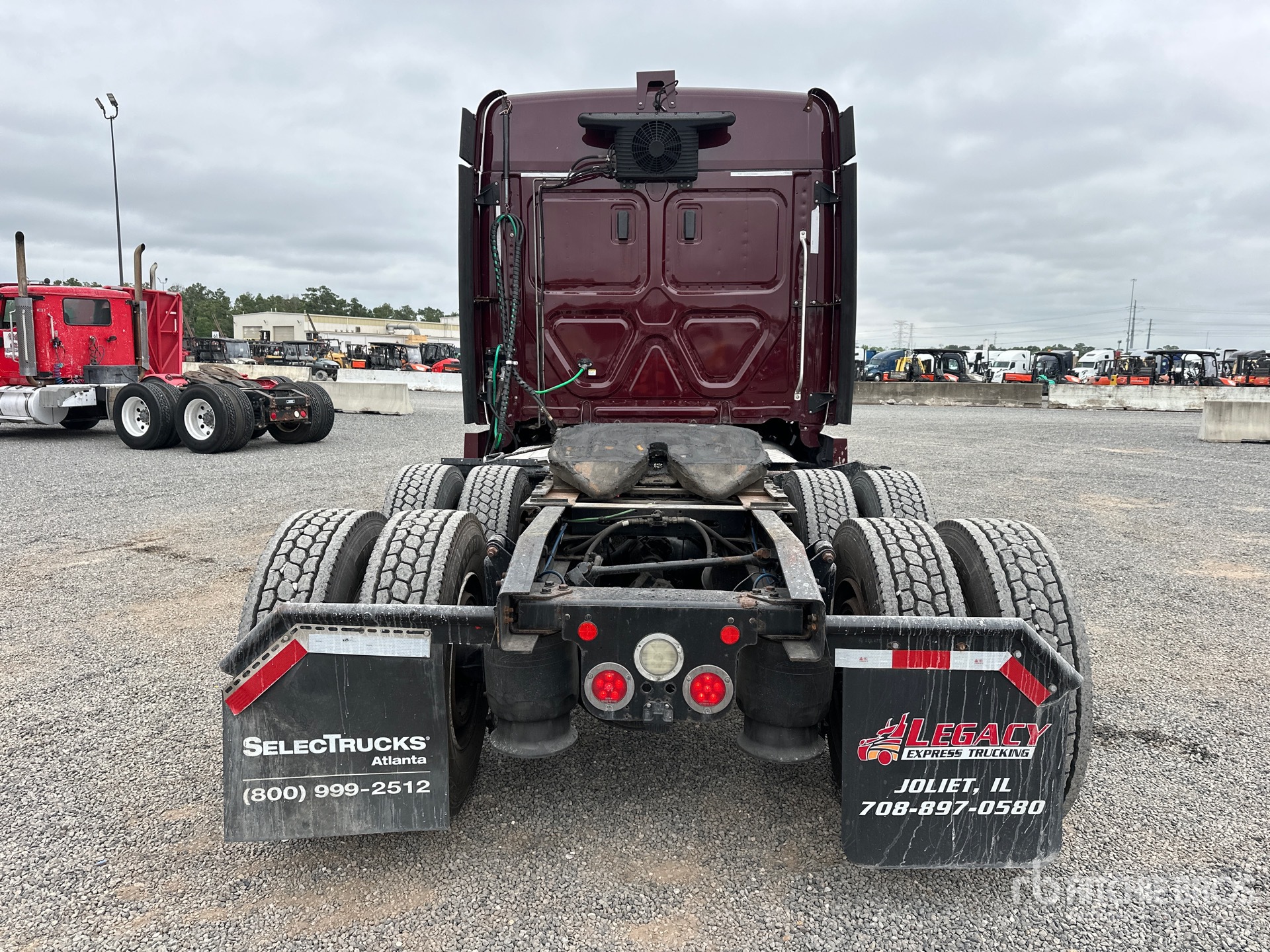 2018 Freightliner CASCADIA 125