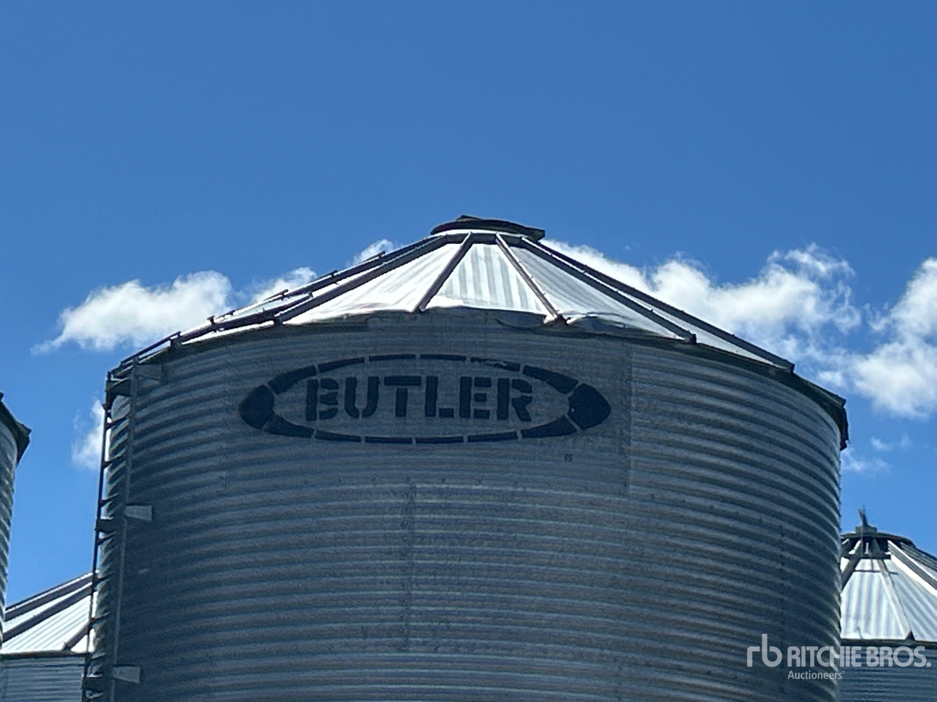 Butler +/- 3100 bu 4 Ring Hopper