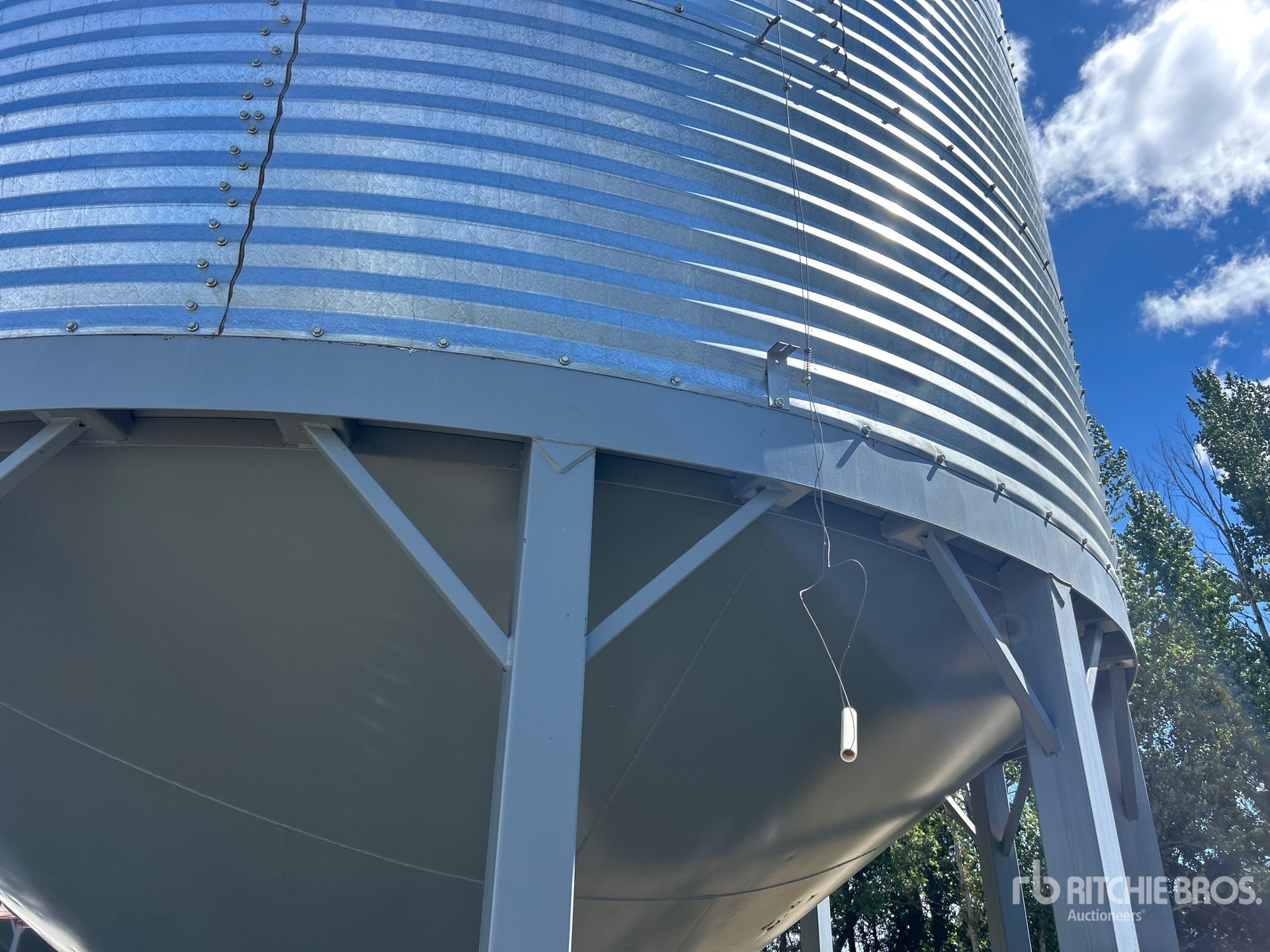 Westor +/- 4000 bu 5 Ring Hopper
