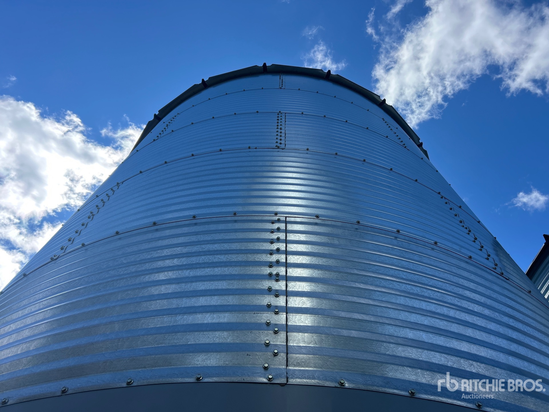Westor +/- 4000 bu 5 Ring Hopper
