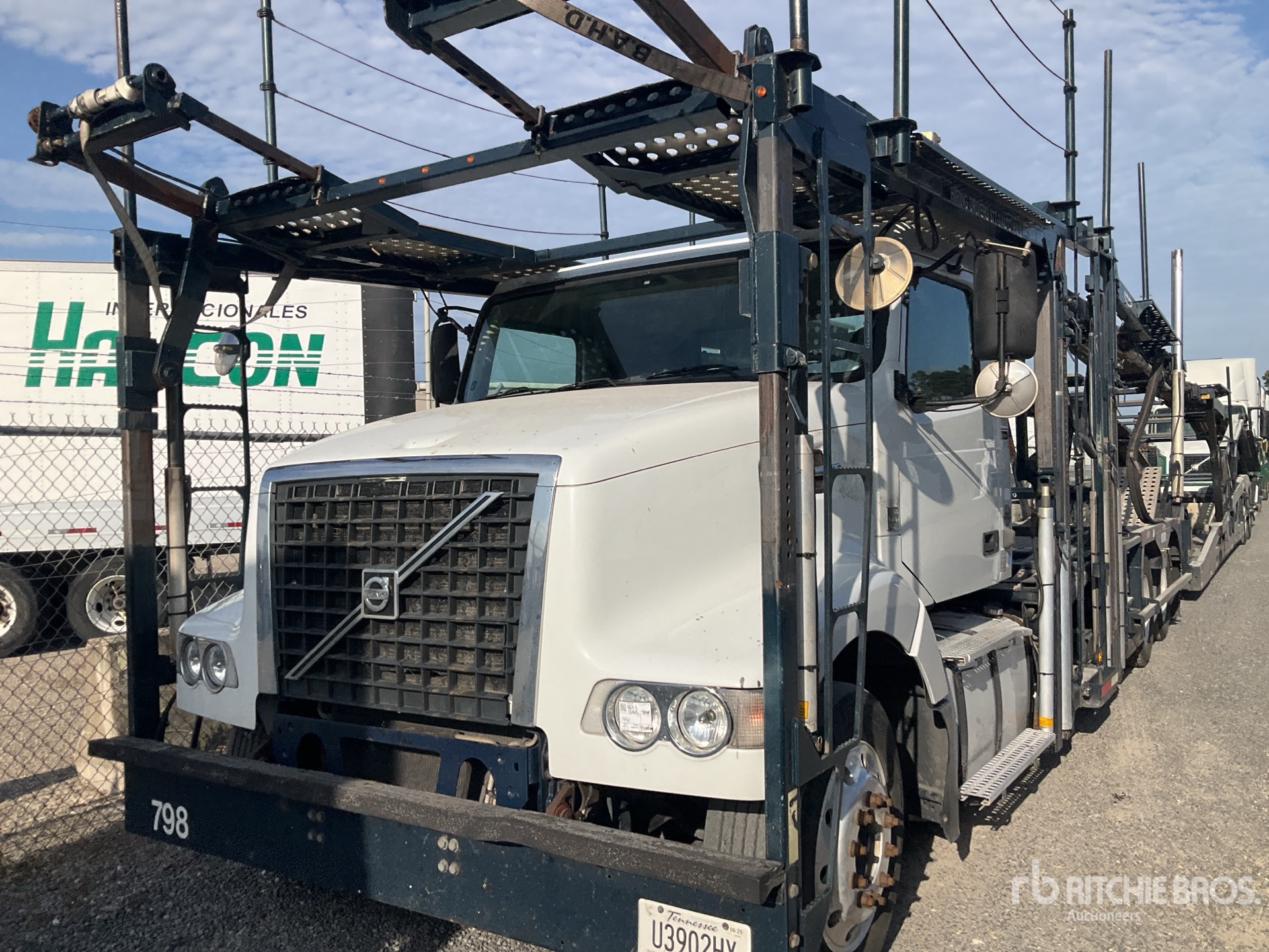 2014 Volvo VAH