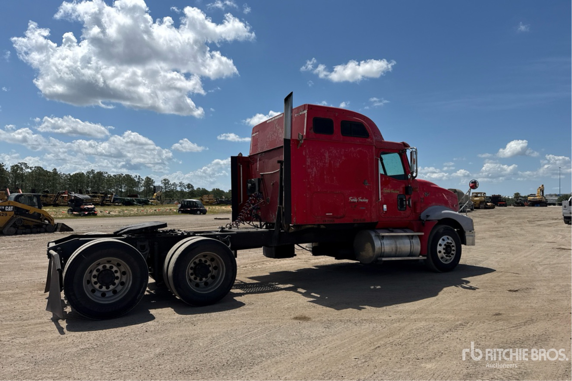 2001 International 9400I