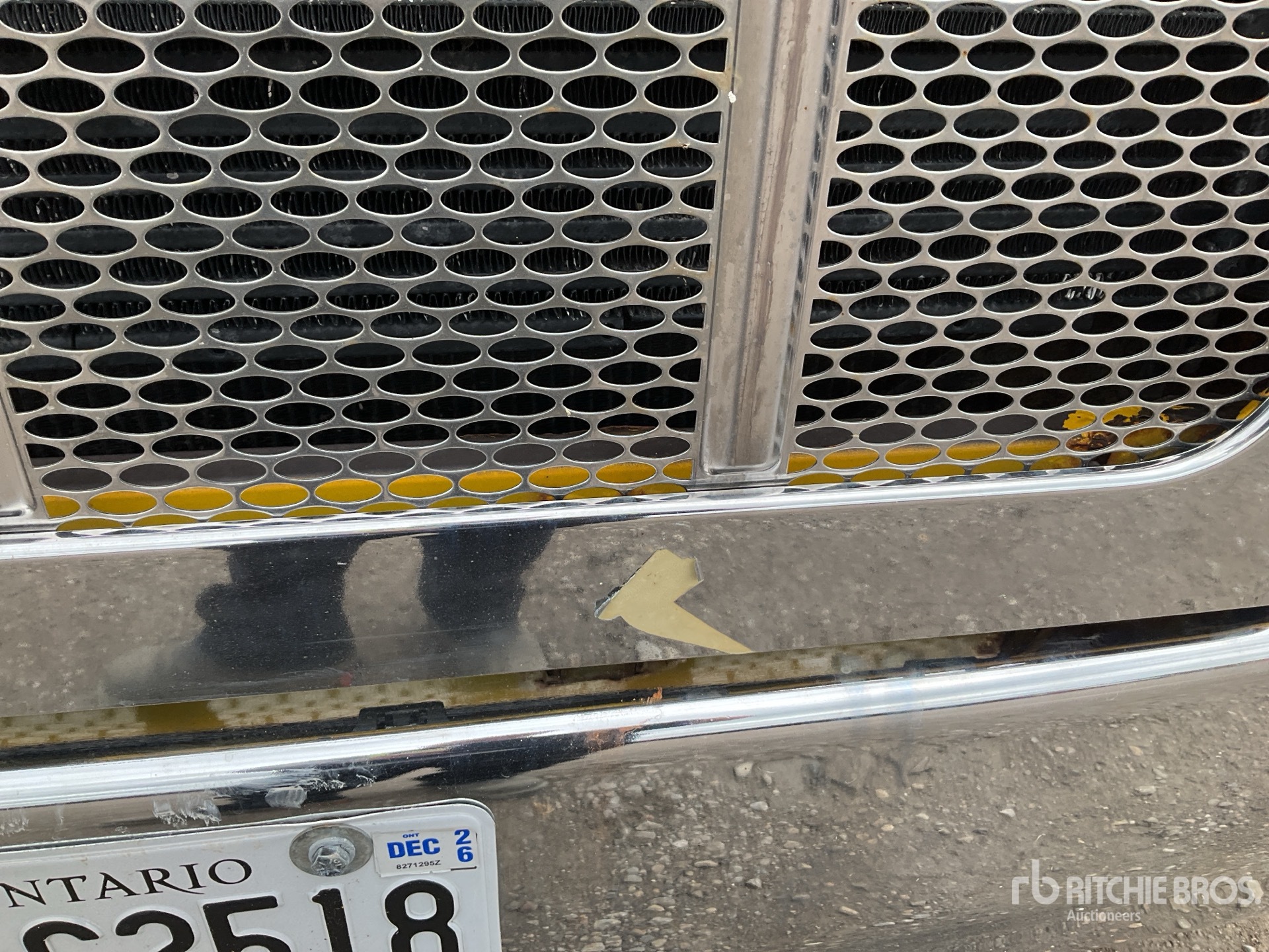 2014 Peterbilt PB330