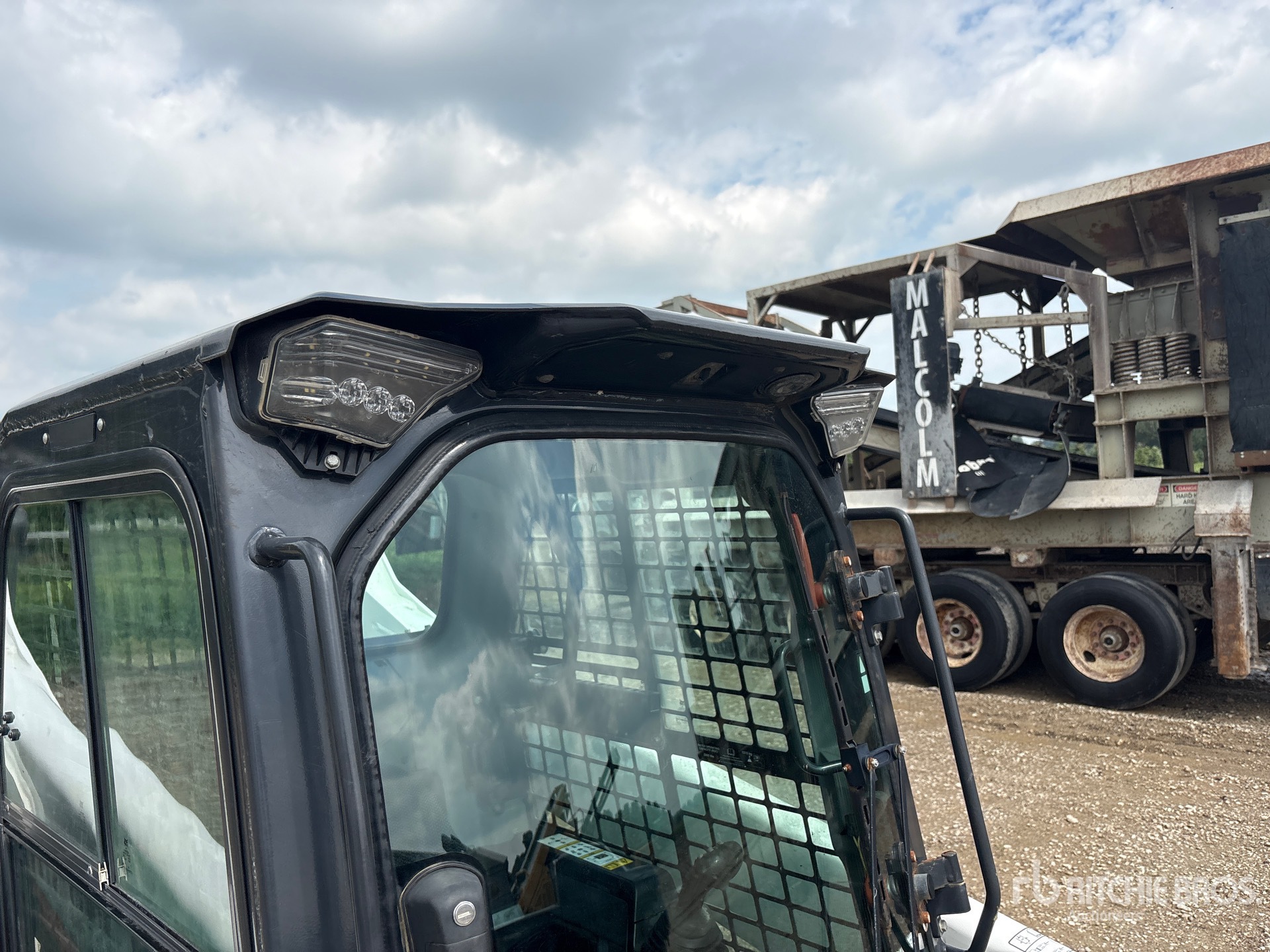 2021 Bobcat T76