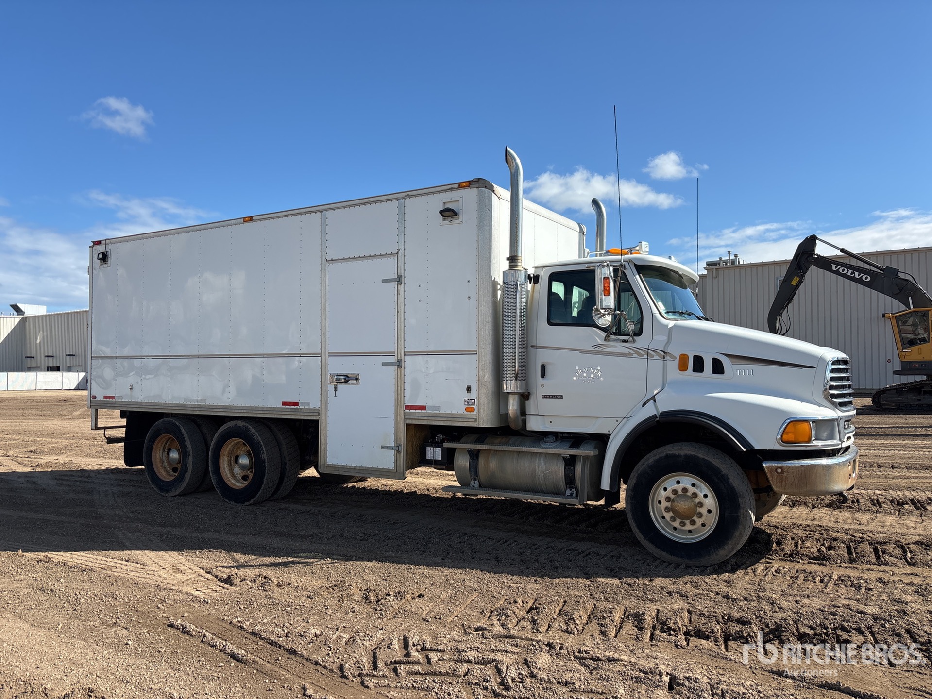 2005 Sterling L9500