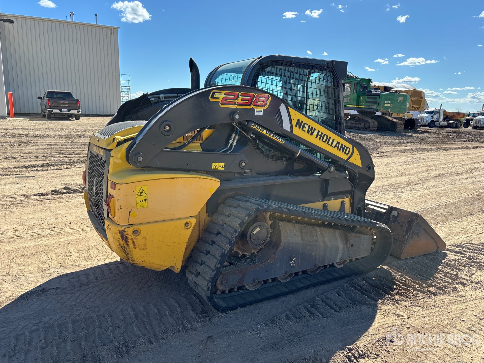 2015 New Holland C238