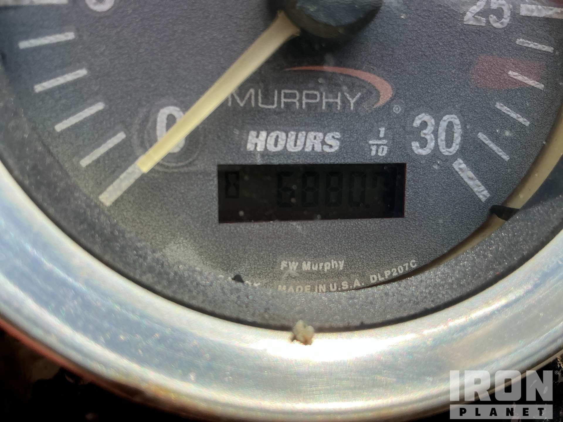General Appearance with Hour Meter / Odometer