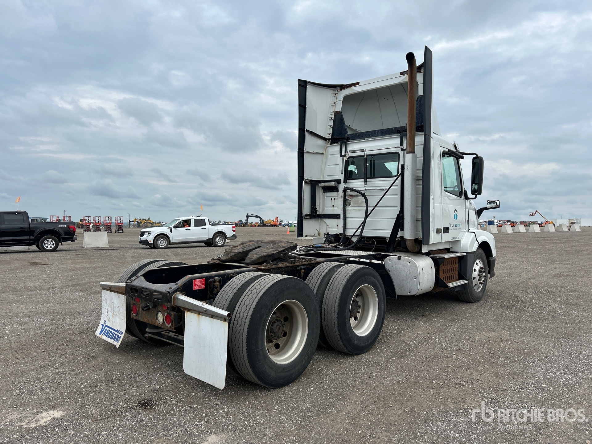 2014 Volvo VNL