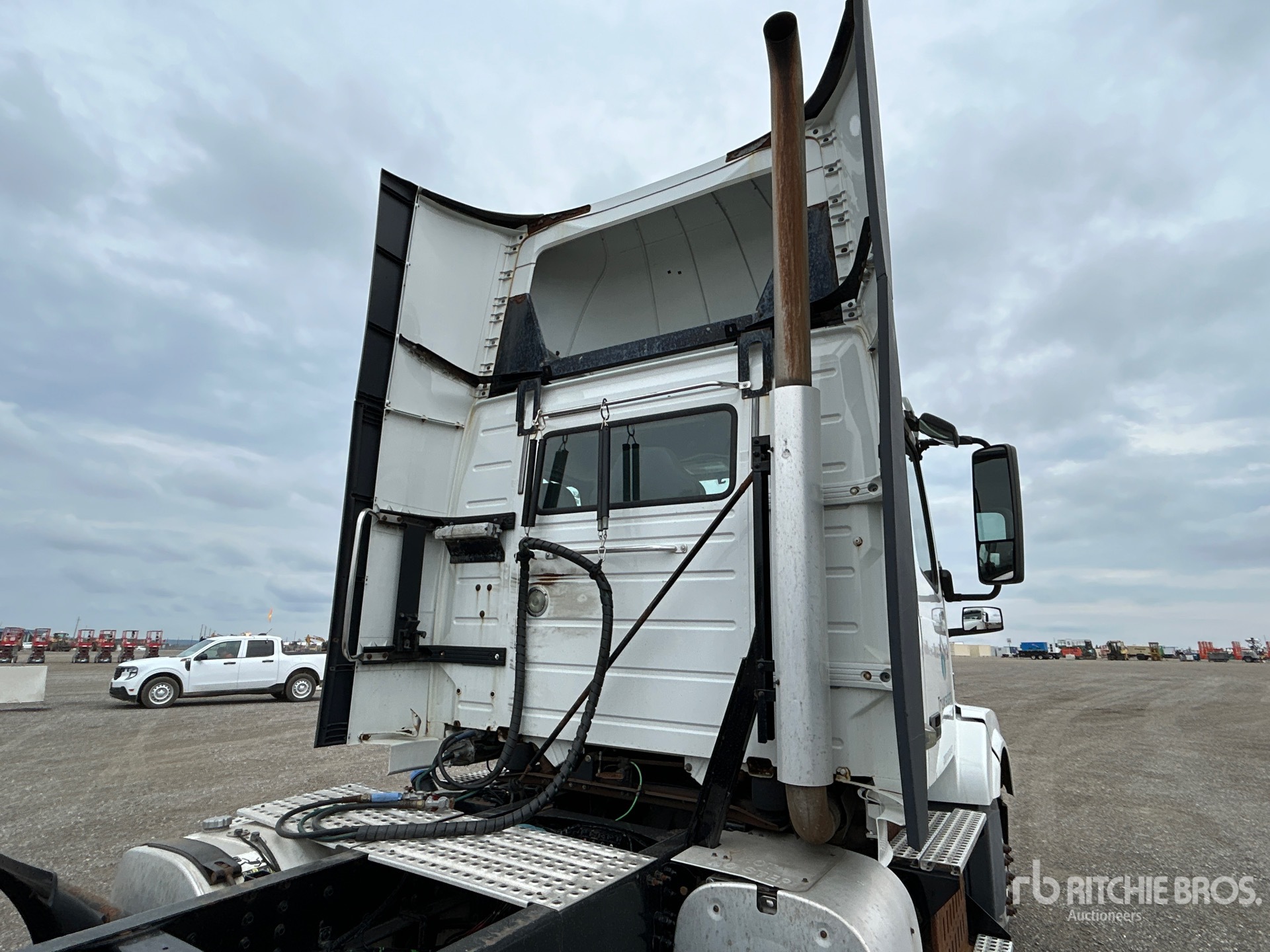 2014 Volvo VNL