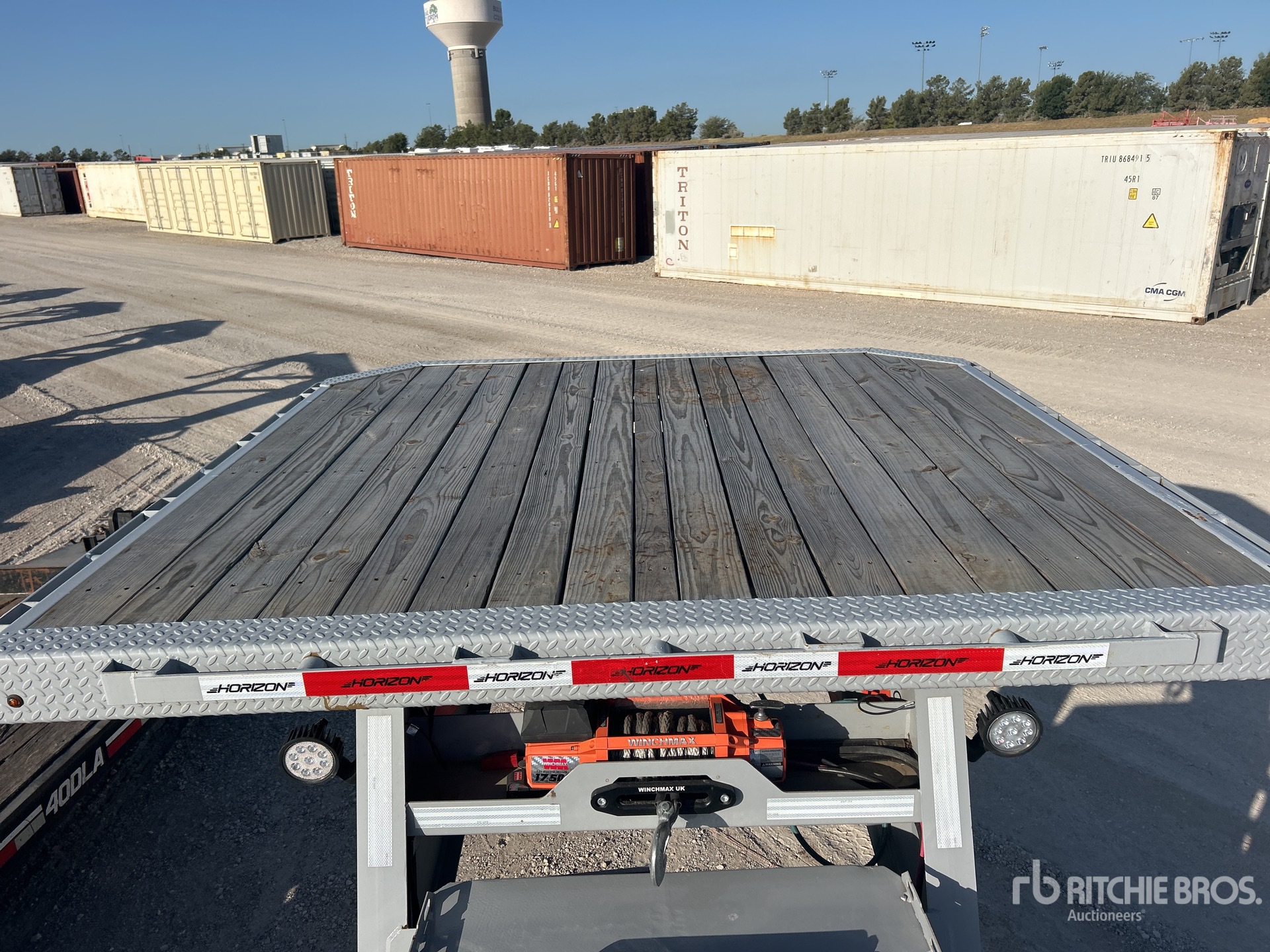 2025 Horizon 40 ft T/A Gooseneck