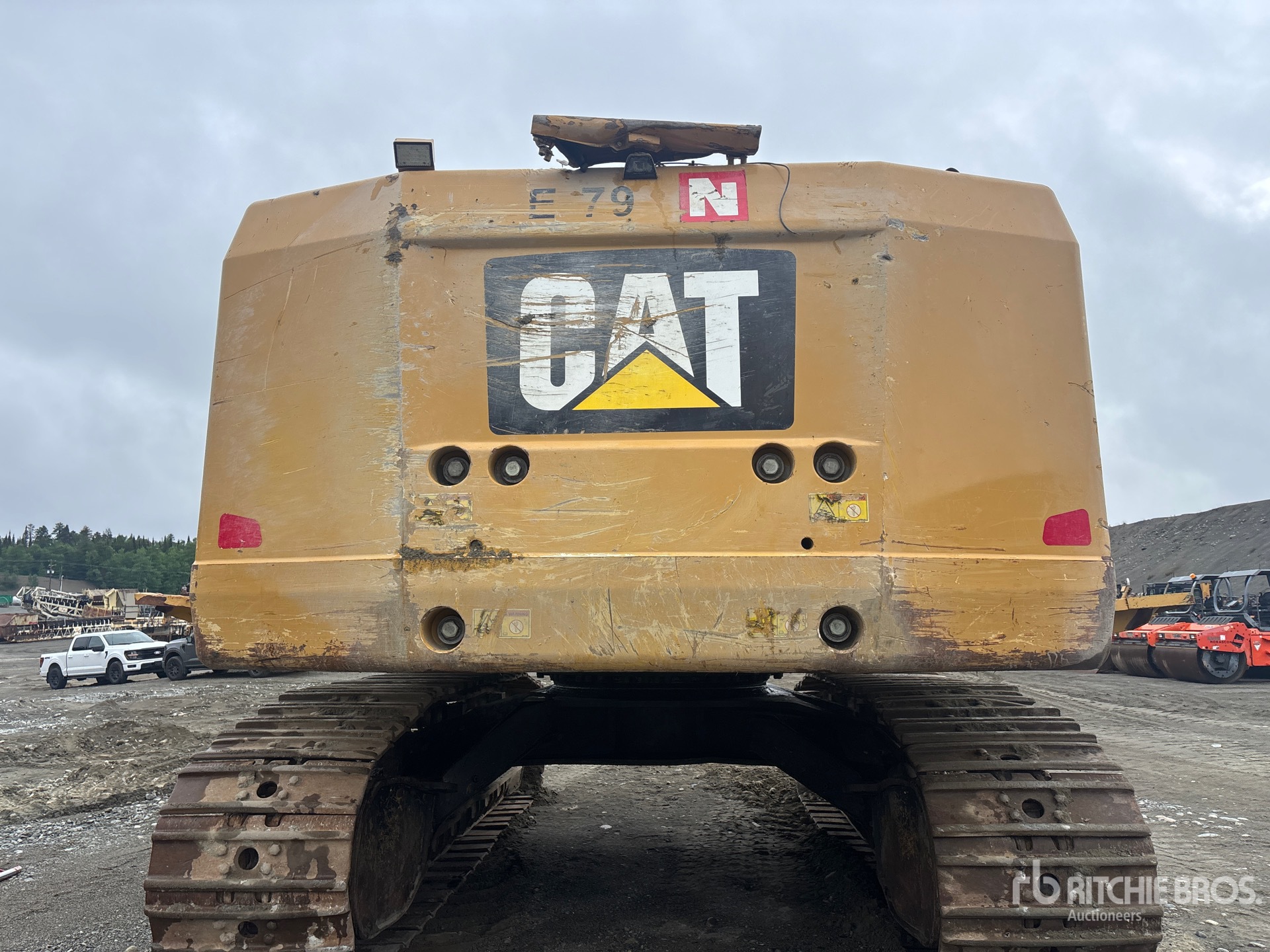2018 Caterpillar 374F L