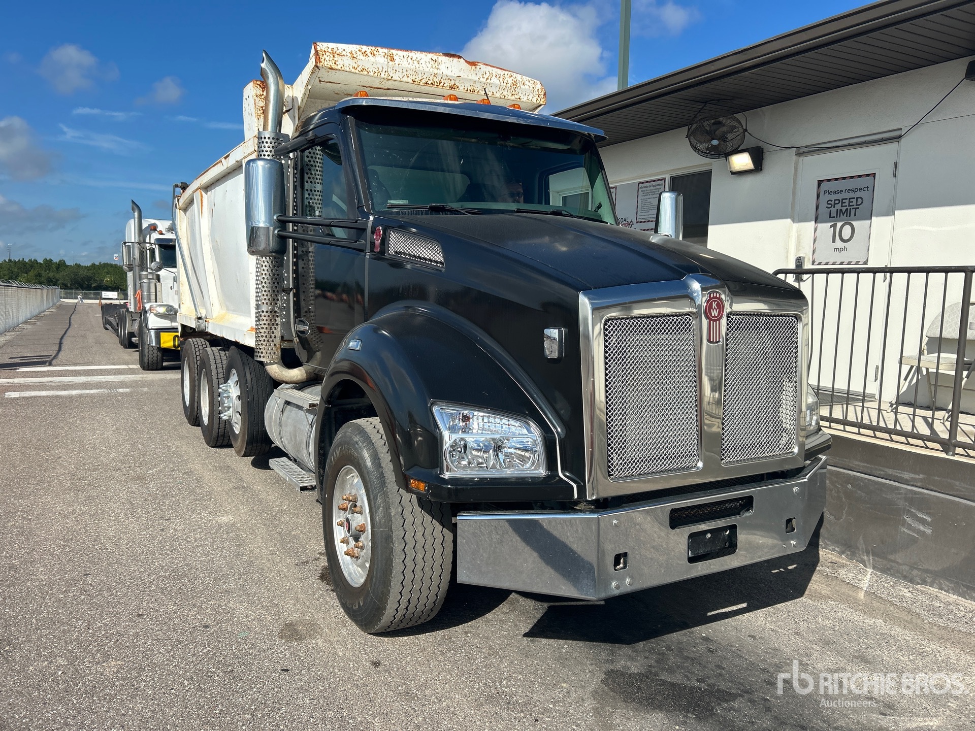 2016 Kenworth T680