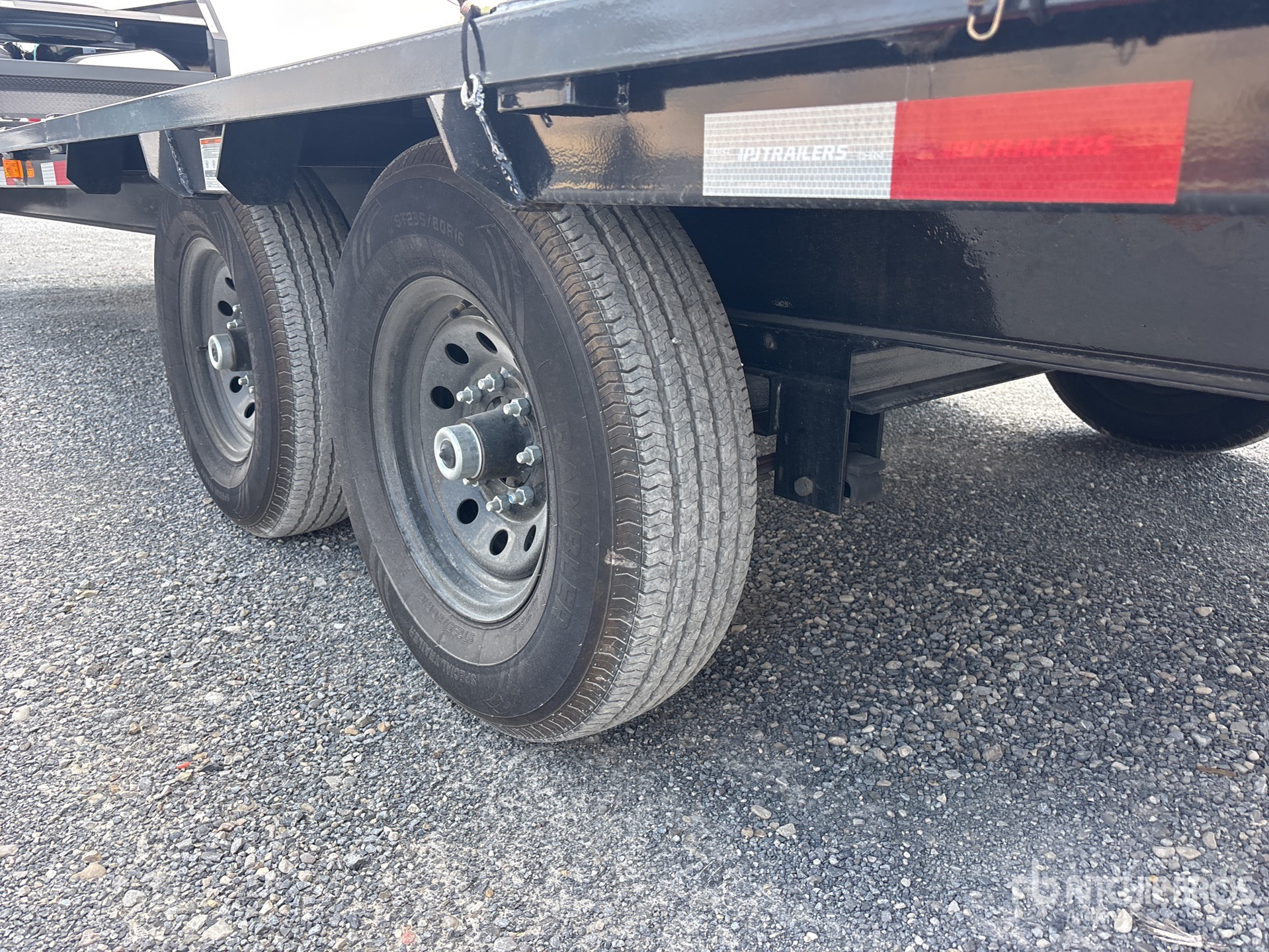 2026 Pj Trailers 30 ft T/A Gooseneck