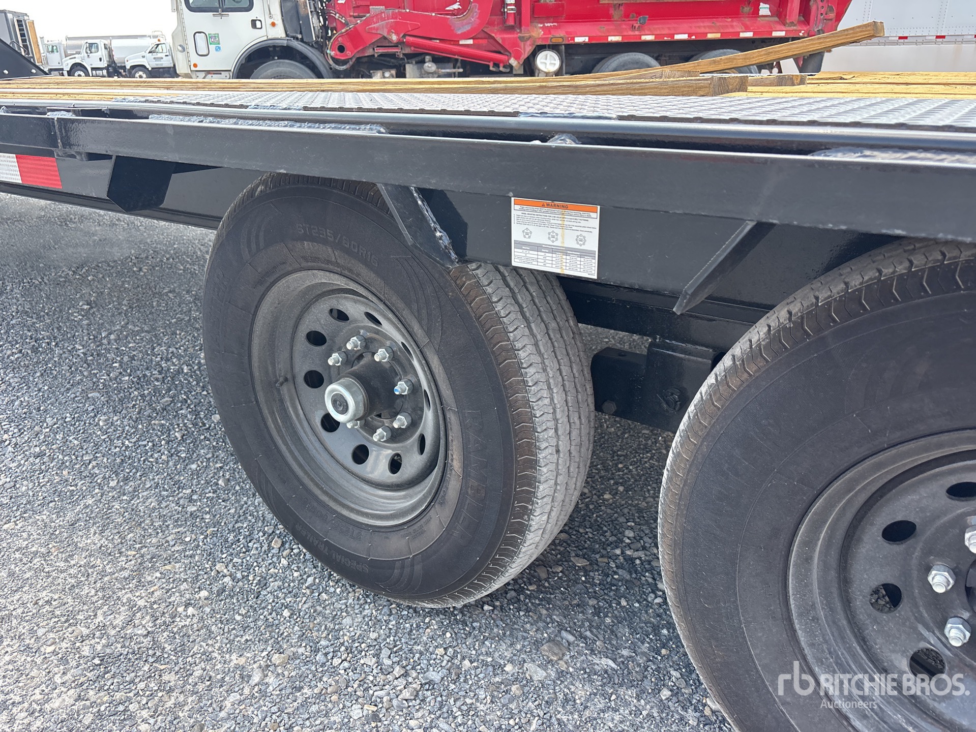 2026 Pj Trailers 30 ft T/A Gooseneck