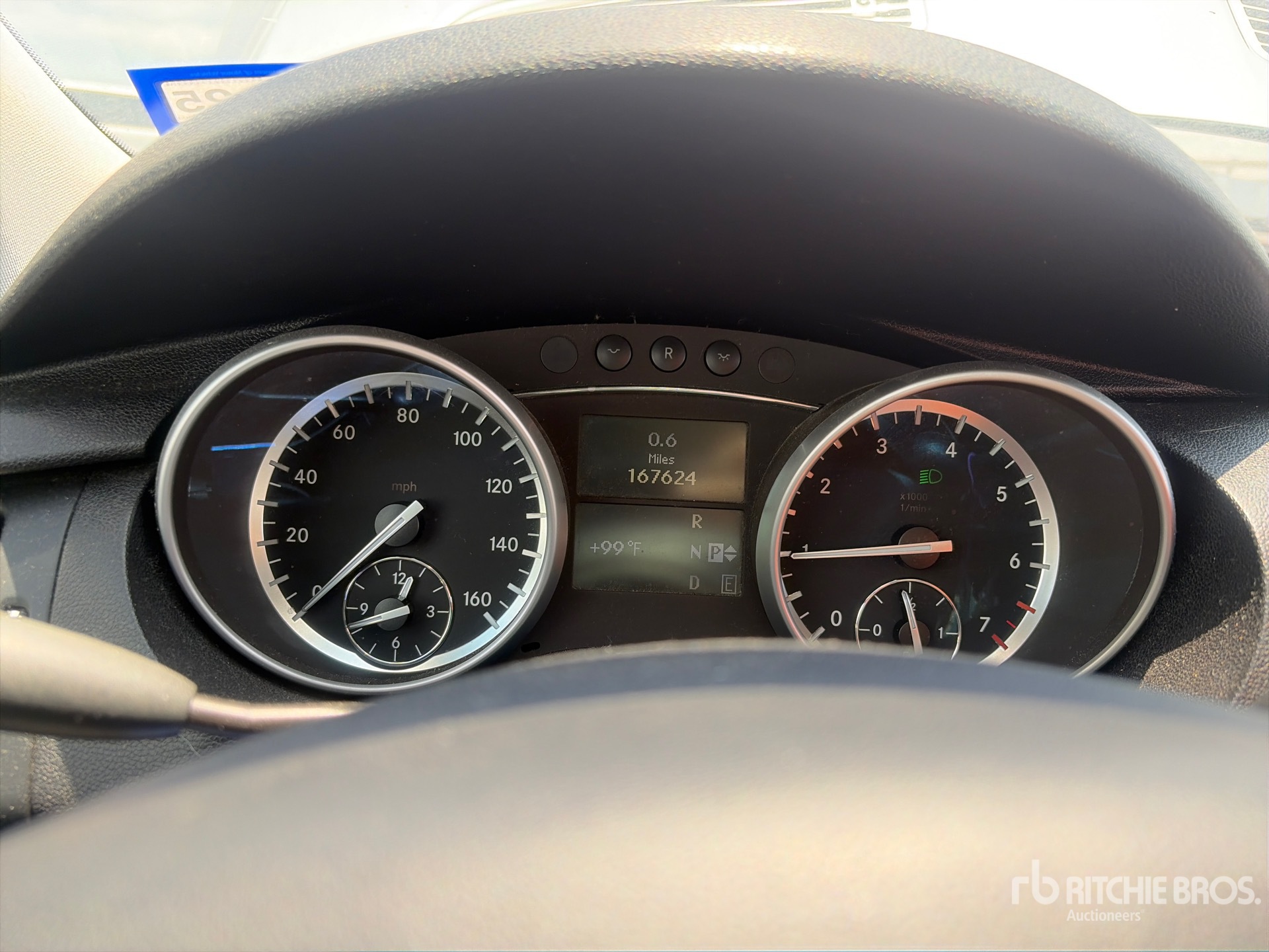 2011 Mercedes-Benz R350