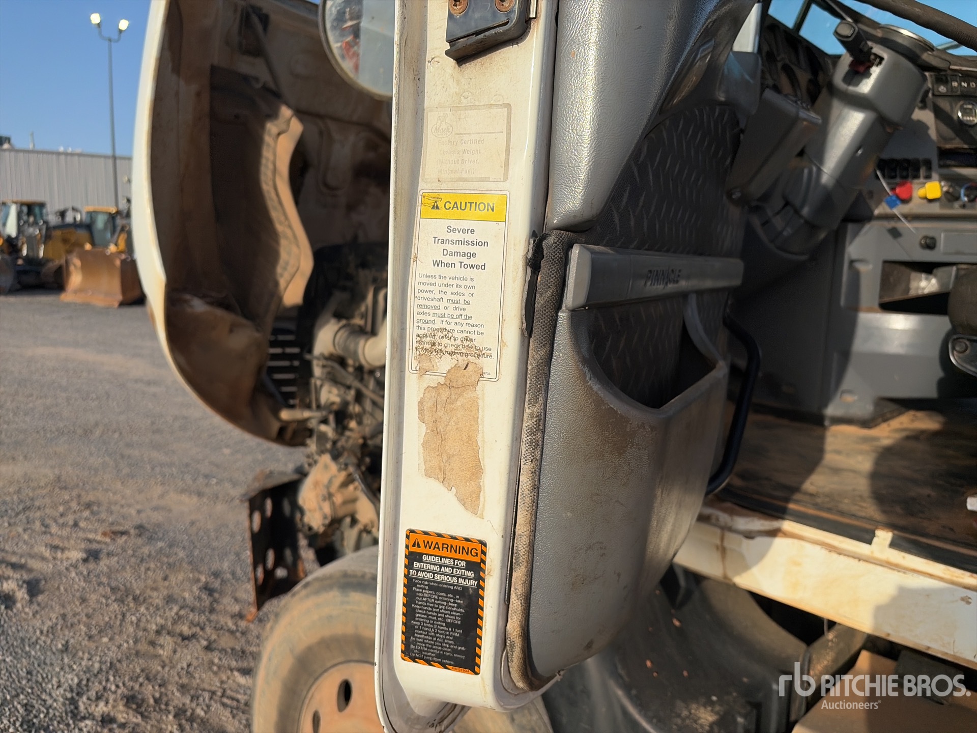 2016 Mack CXU613