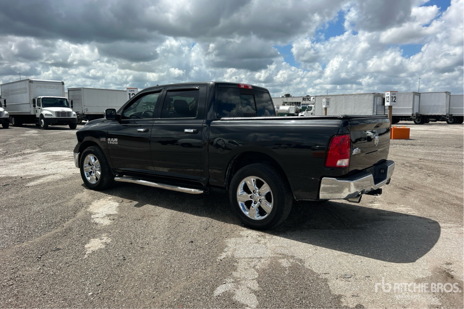 General Appearance with Picture, Left Rear Corner