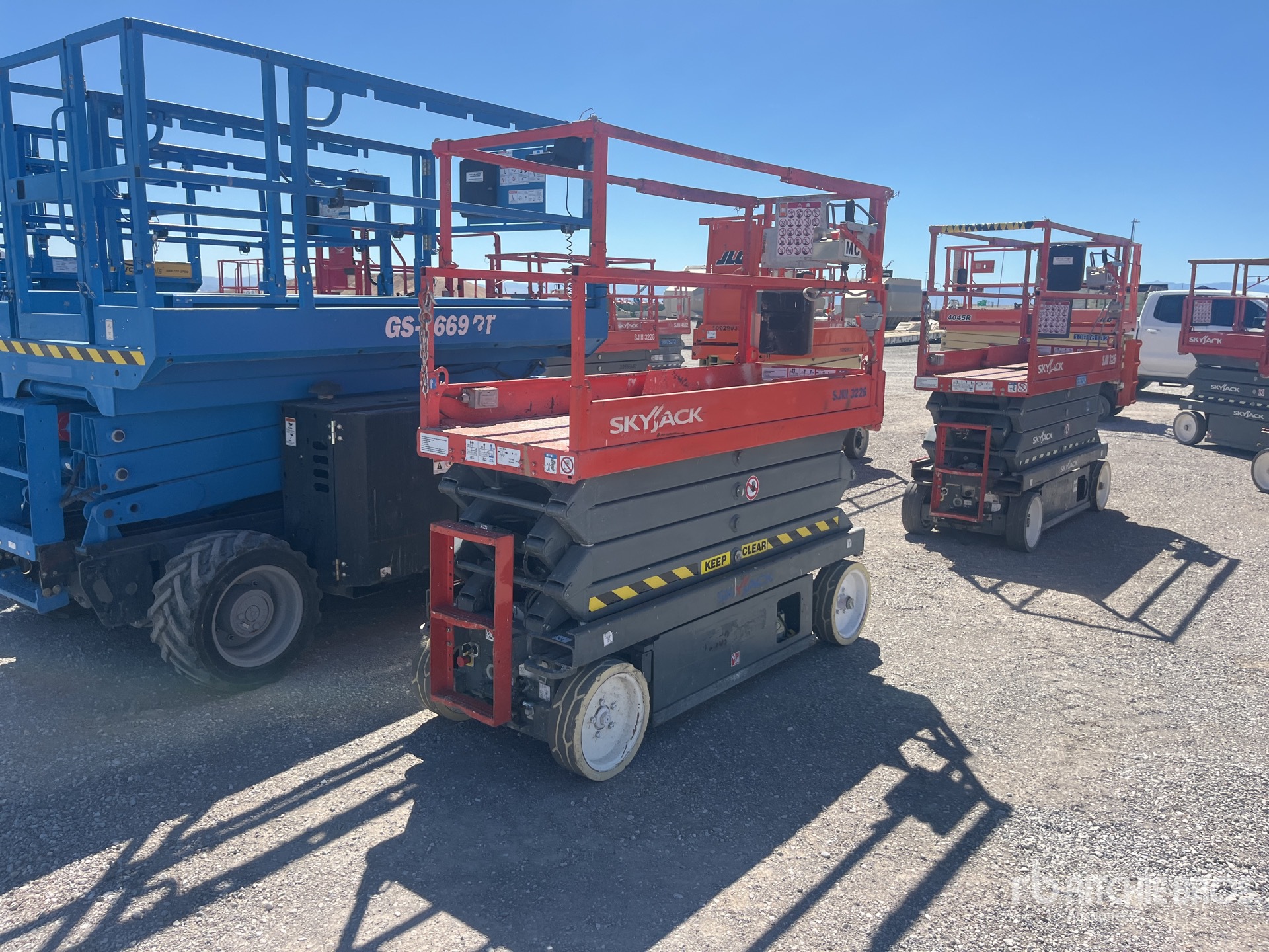 2017 Skyjack SJIII3226