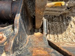 Chassis with Quick Coupler to Arms Pins