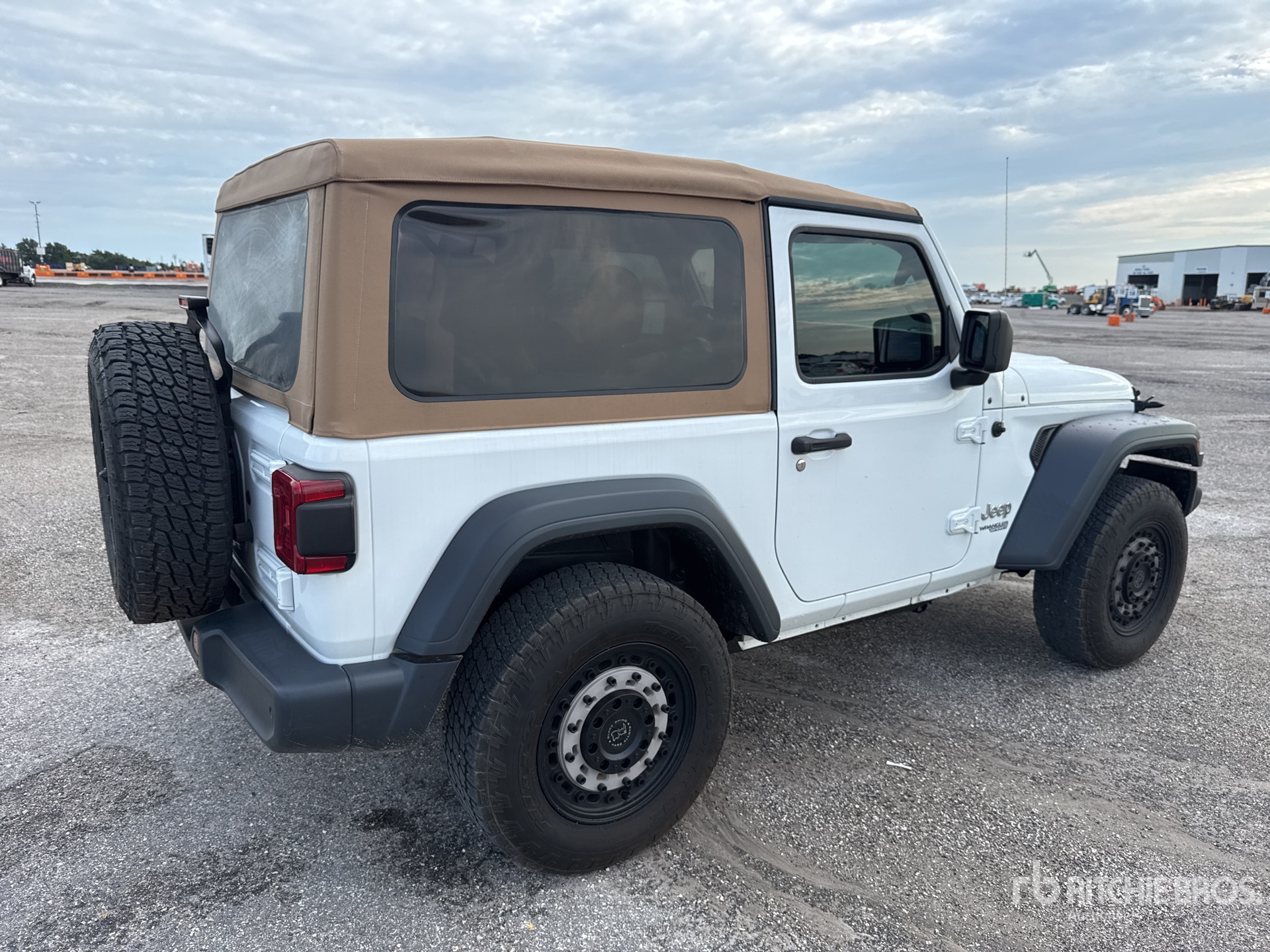 2021 Jeep WRANGLER SPORT