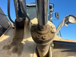 Hydraulics with Loader Lift Cylinders