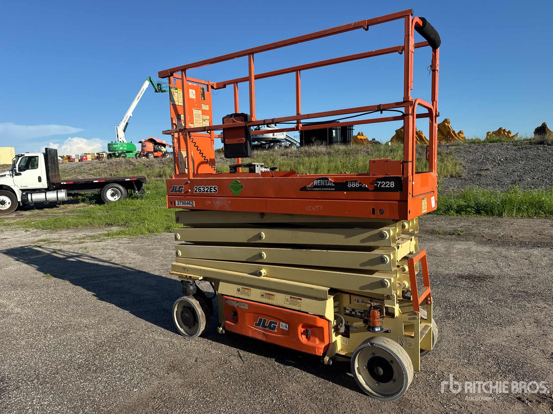 2019 JLG 2632ES