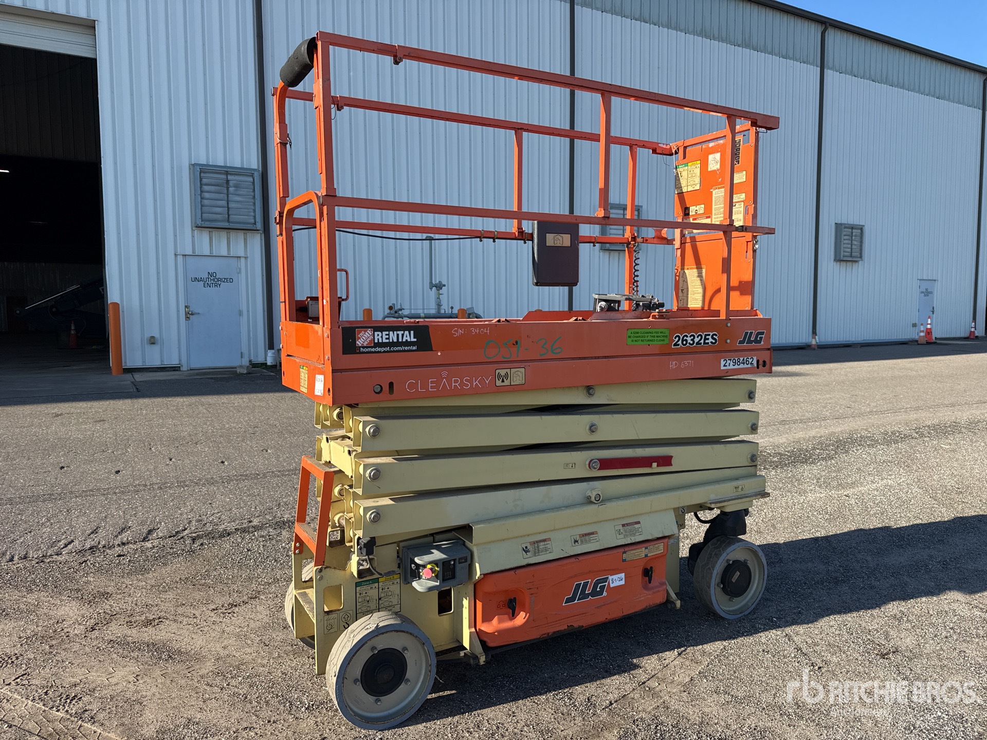 2019 JLG 2632ES