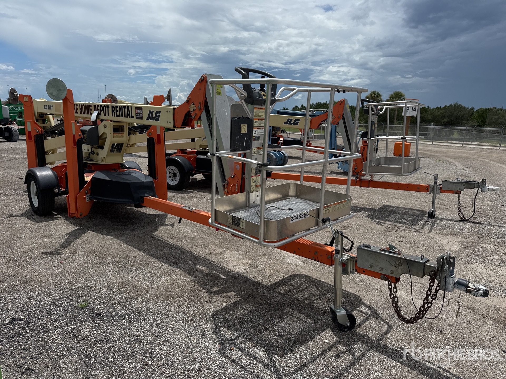 2019 JLG T500J
